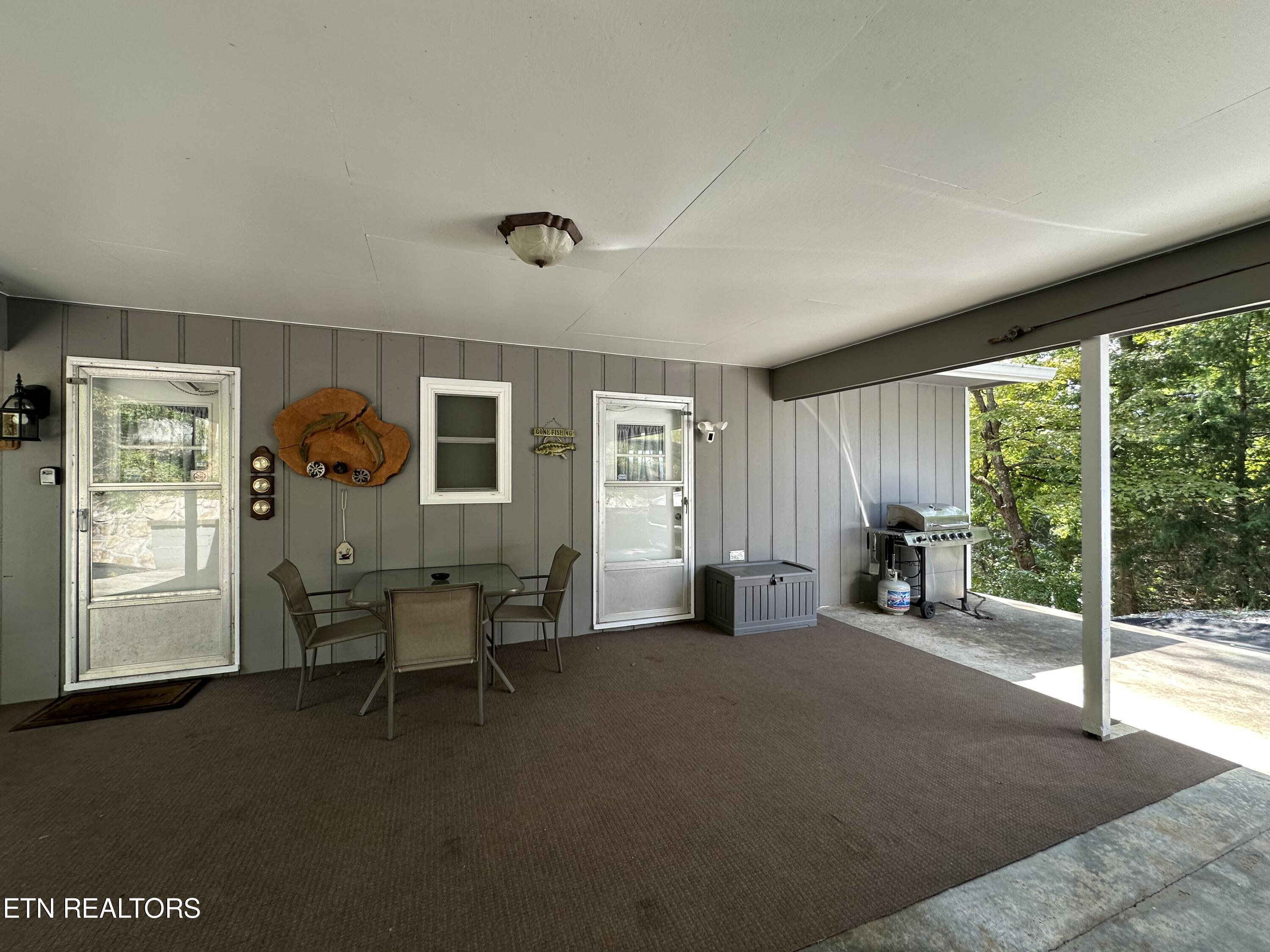 1386 Alder Springs Rd Property Photo 33