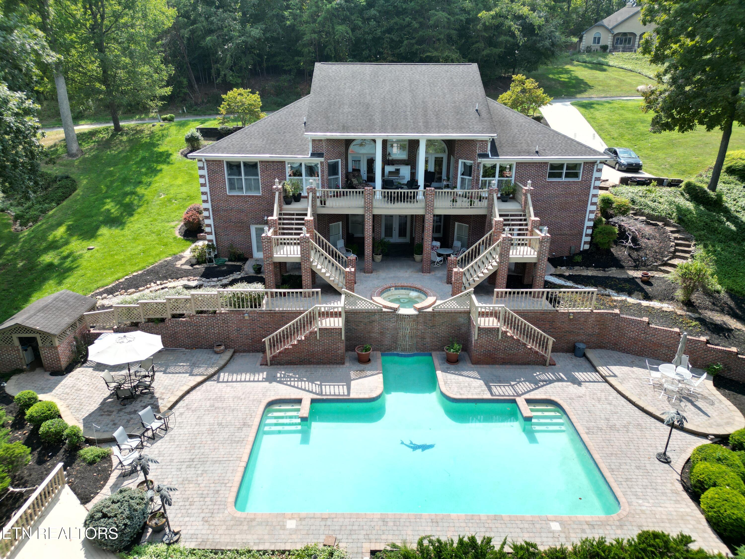 155 Lake Crest Drive Property Photo