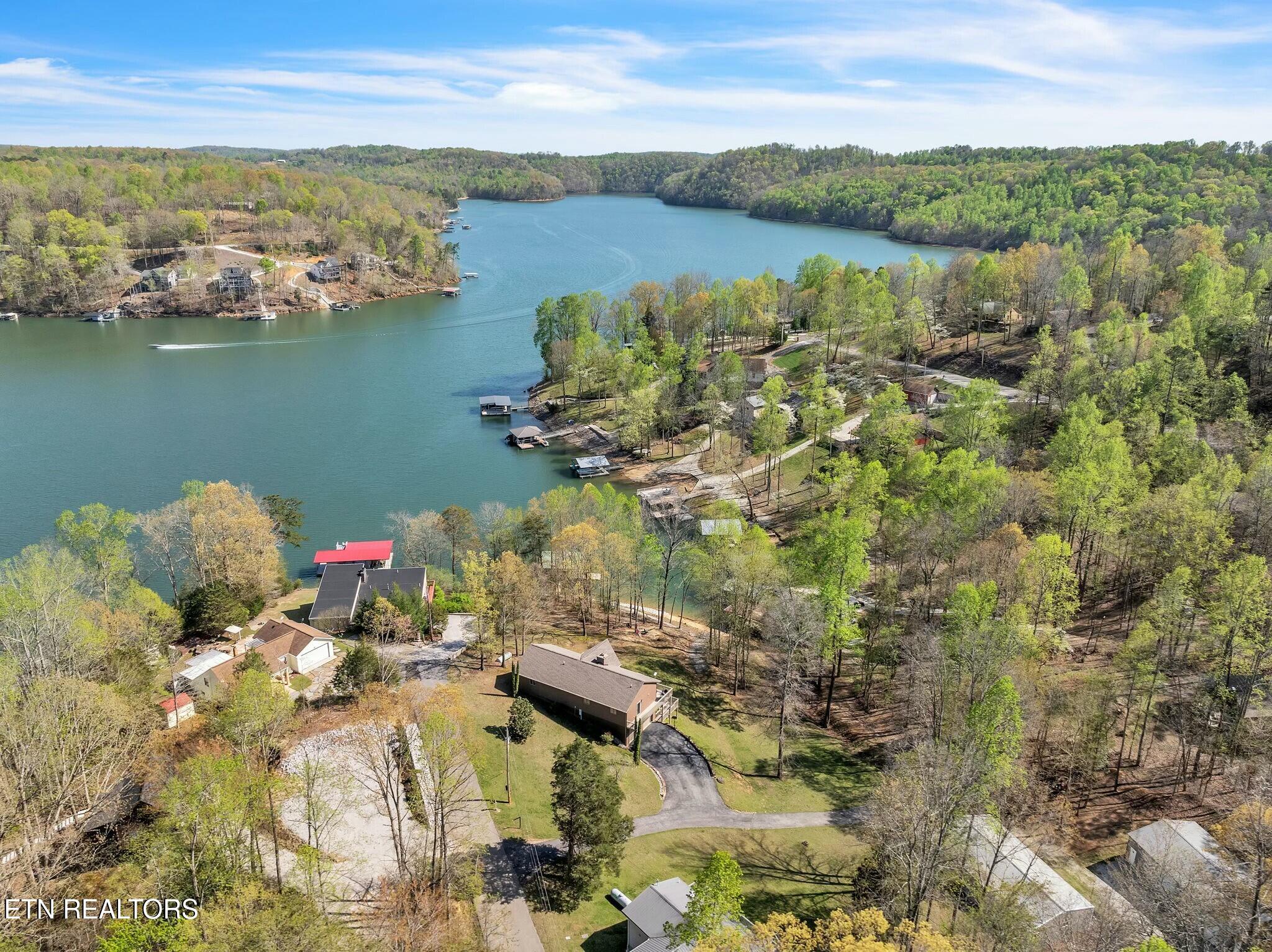 128 Fox Lane Property Photo 1