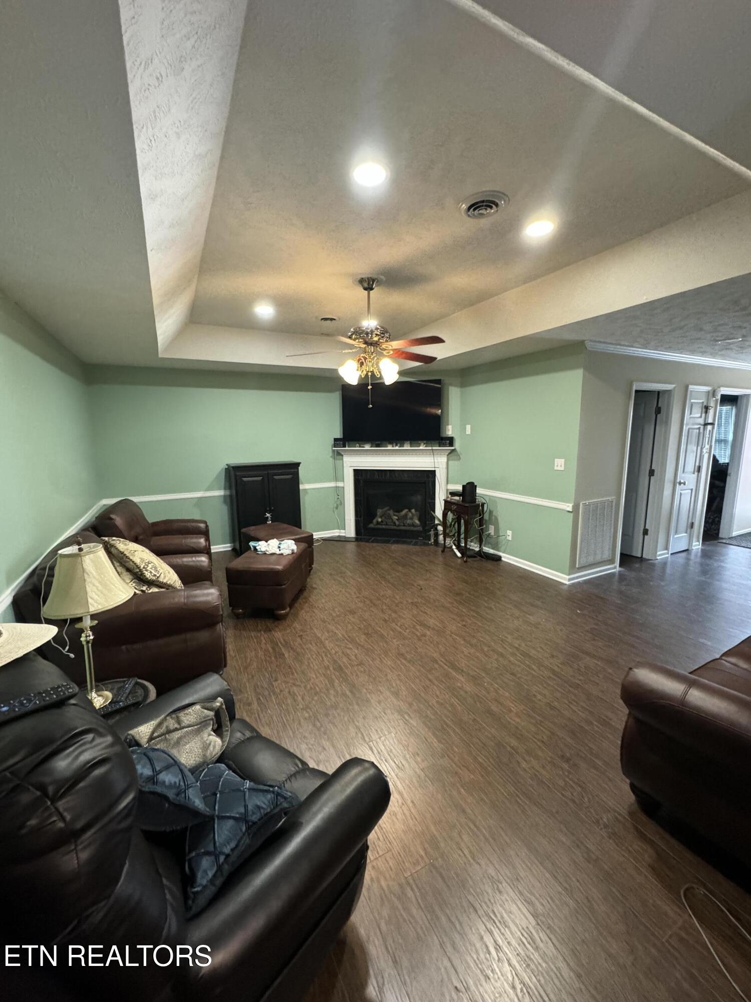 139 Creekwood Way Property Photo 10