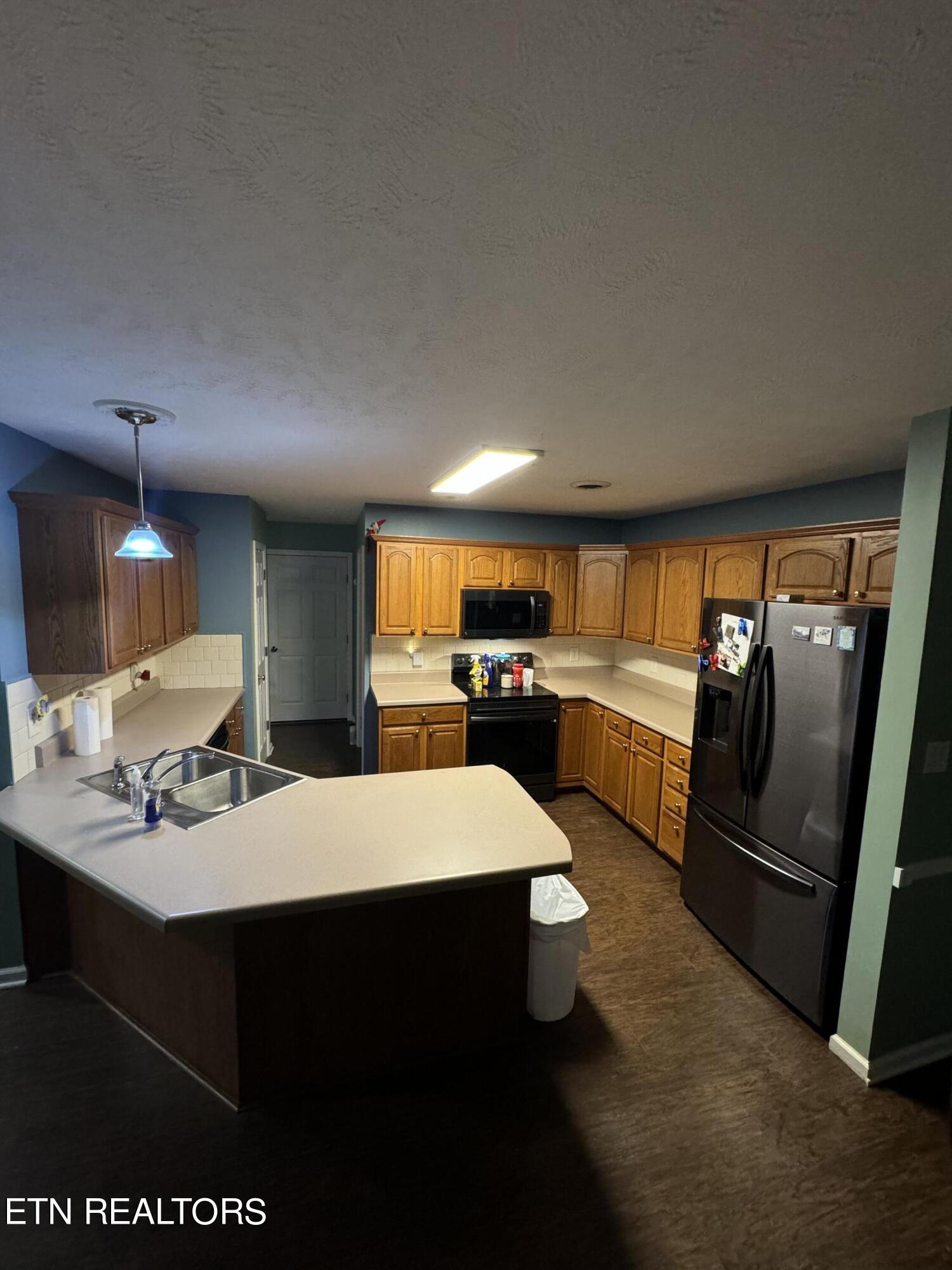 139 Creekwood Way Property Photo 16