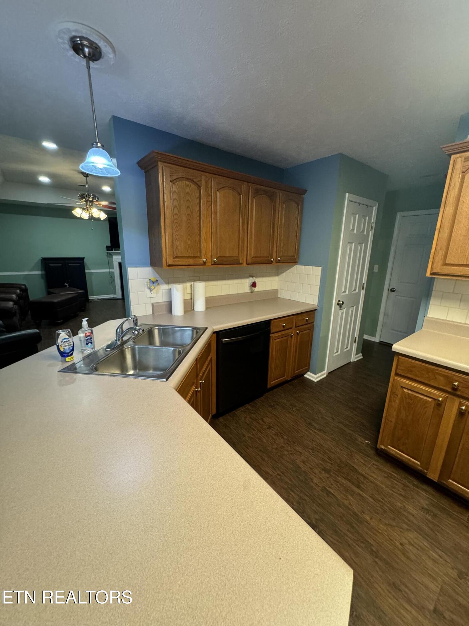 139 Creekwood Way Property Photo 19