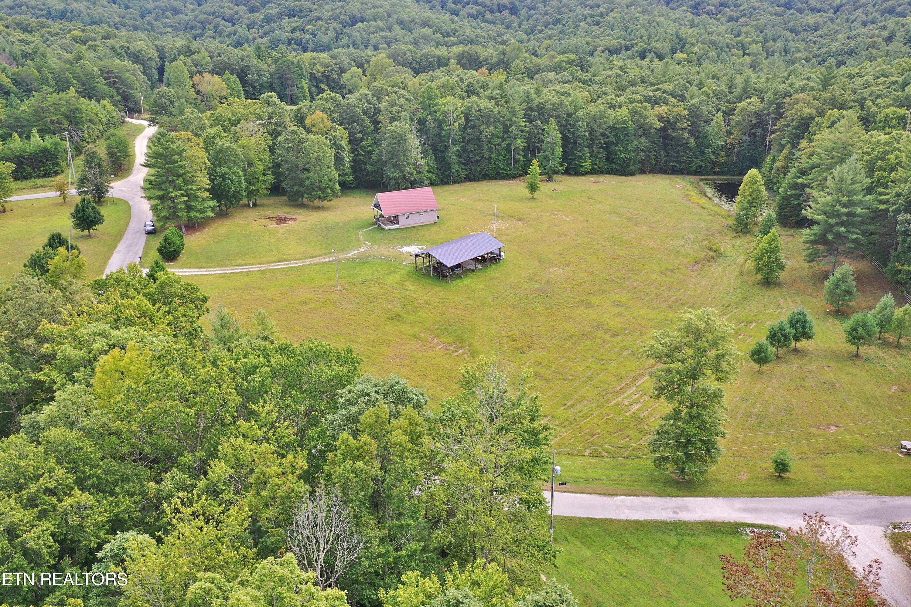 525 Bear Hollow Rd Property Photo 33