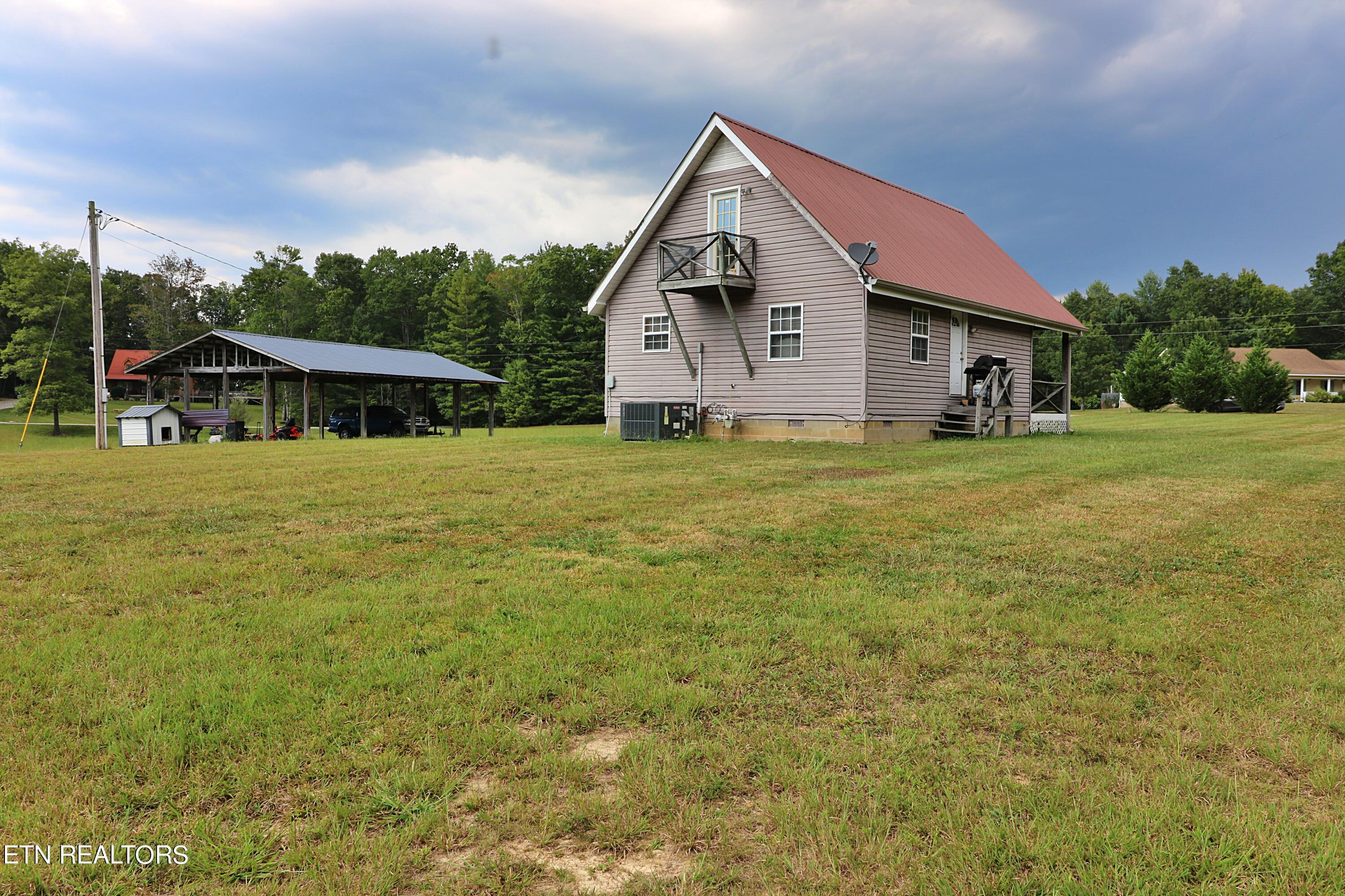 525 Bear Hollow Rd Property Photo 36