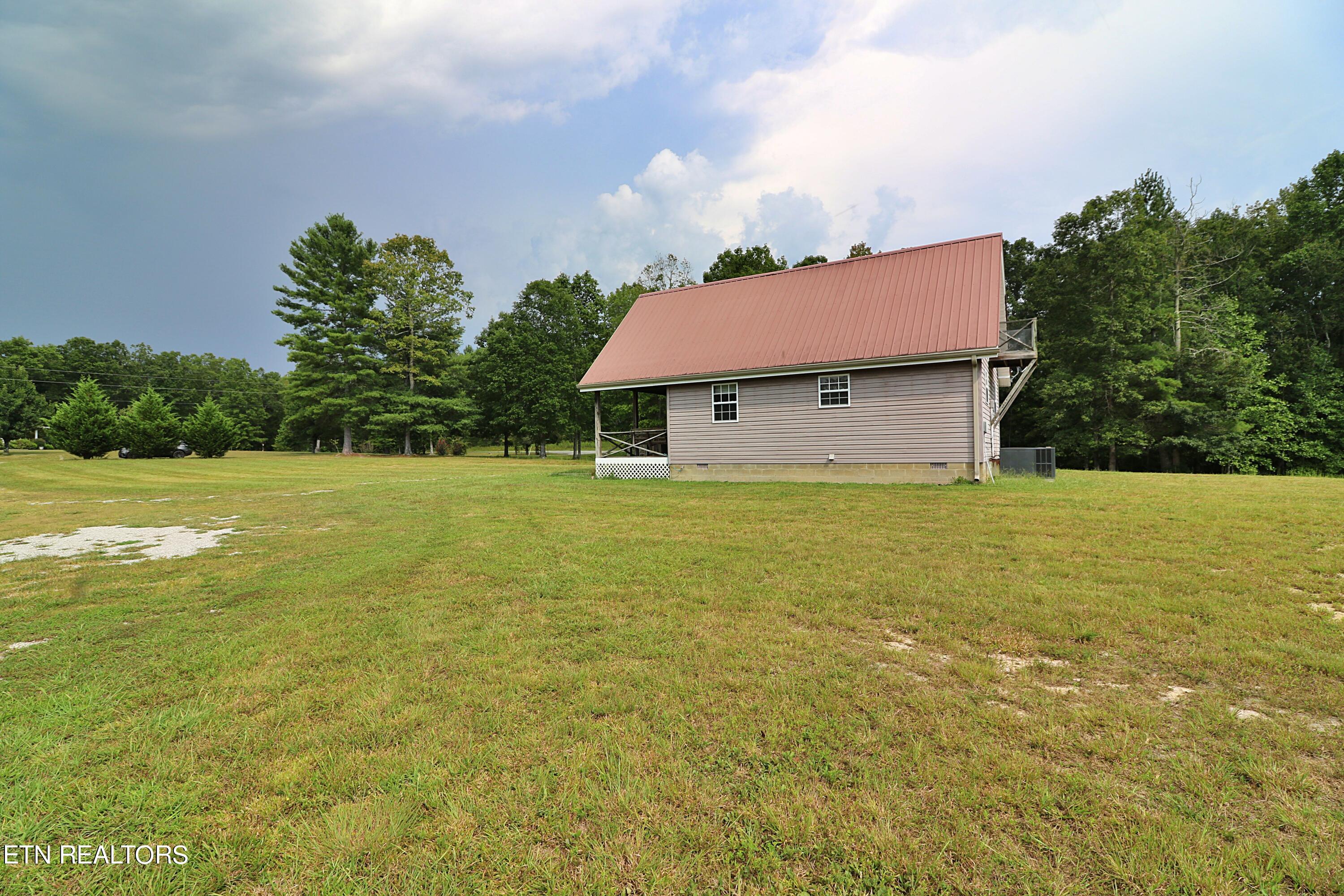 525 Bear Hollow Rd Property Photo 38