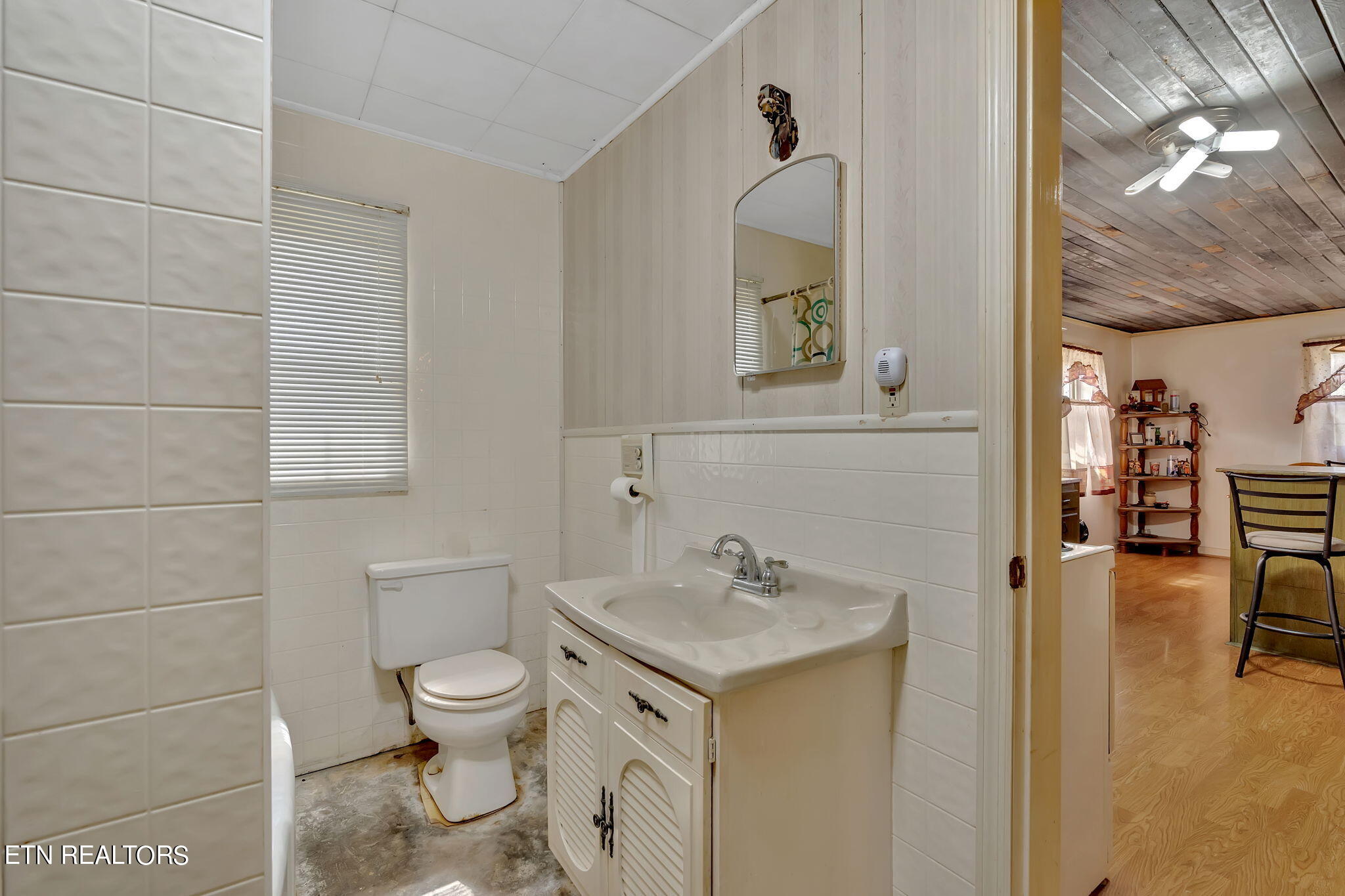 1455 Hill Rd Property Photo 12