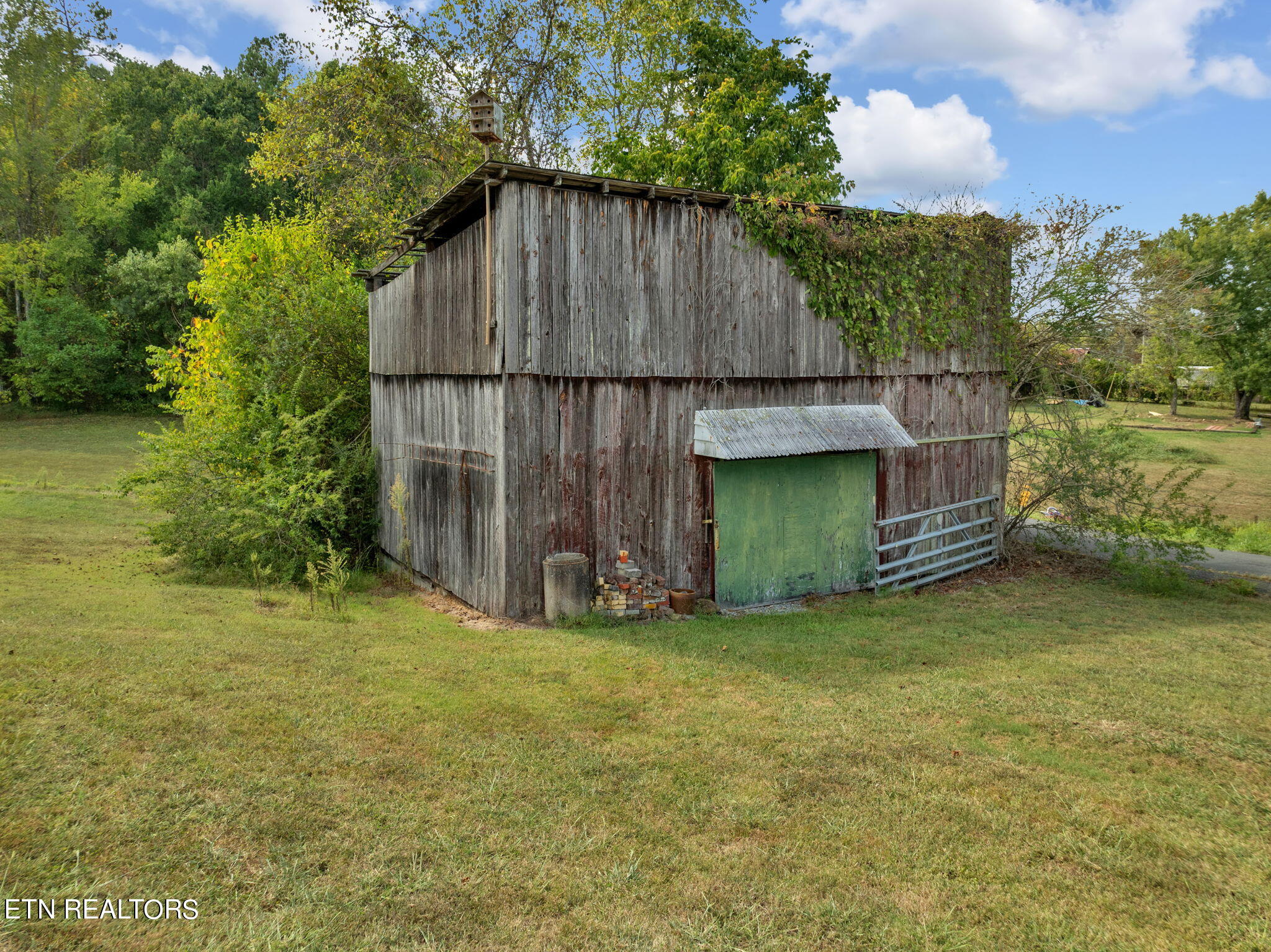 1455 Hill Rd Property Photo 34
