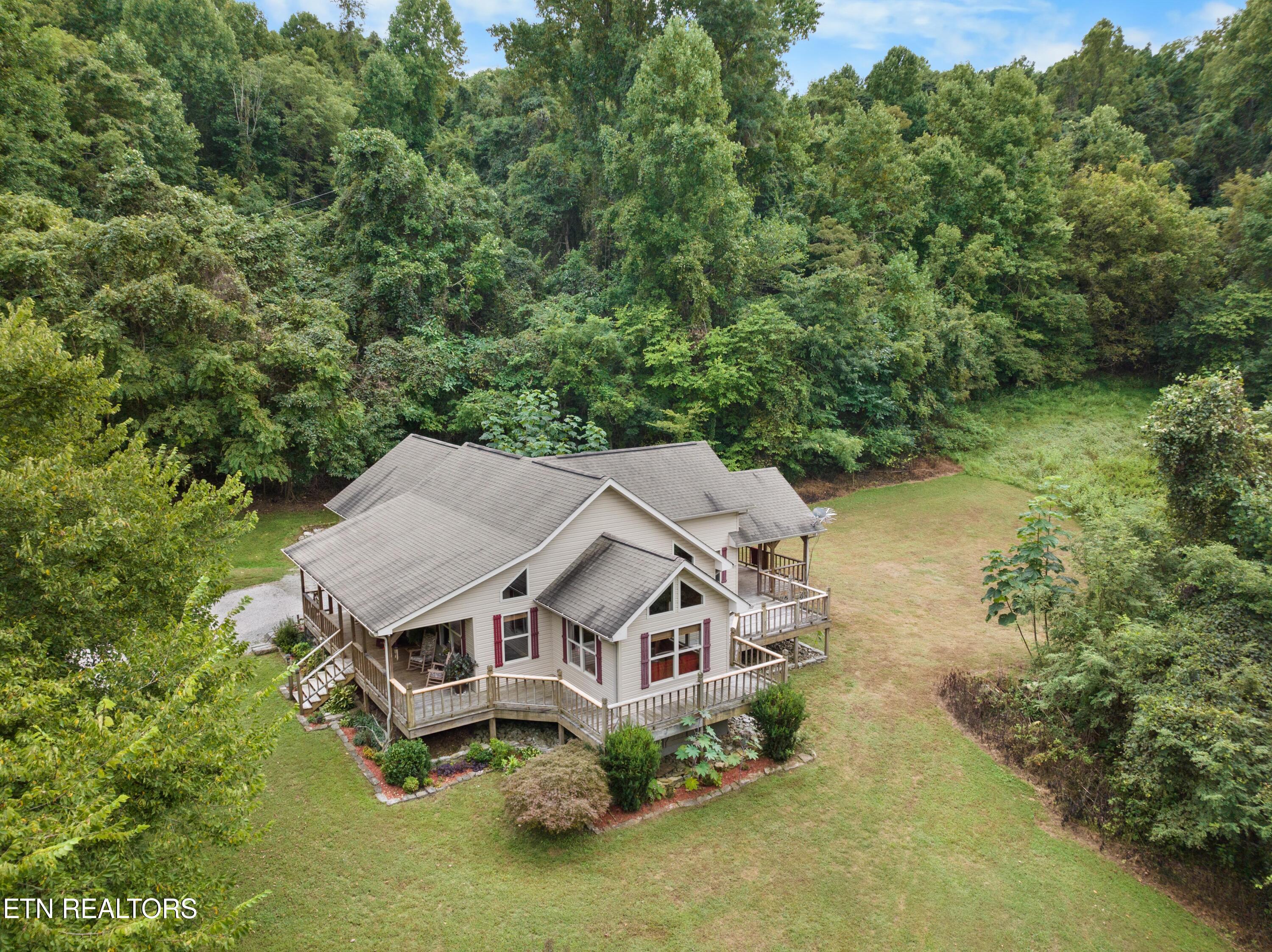 295 Bob Wright Rd Property Photo 22