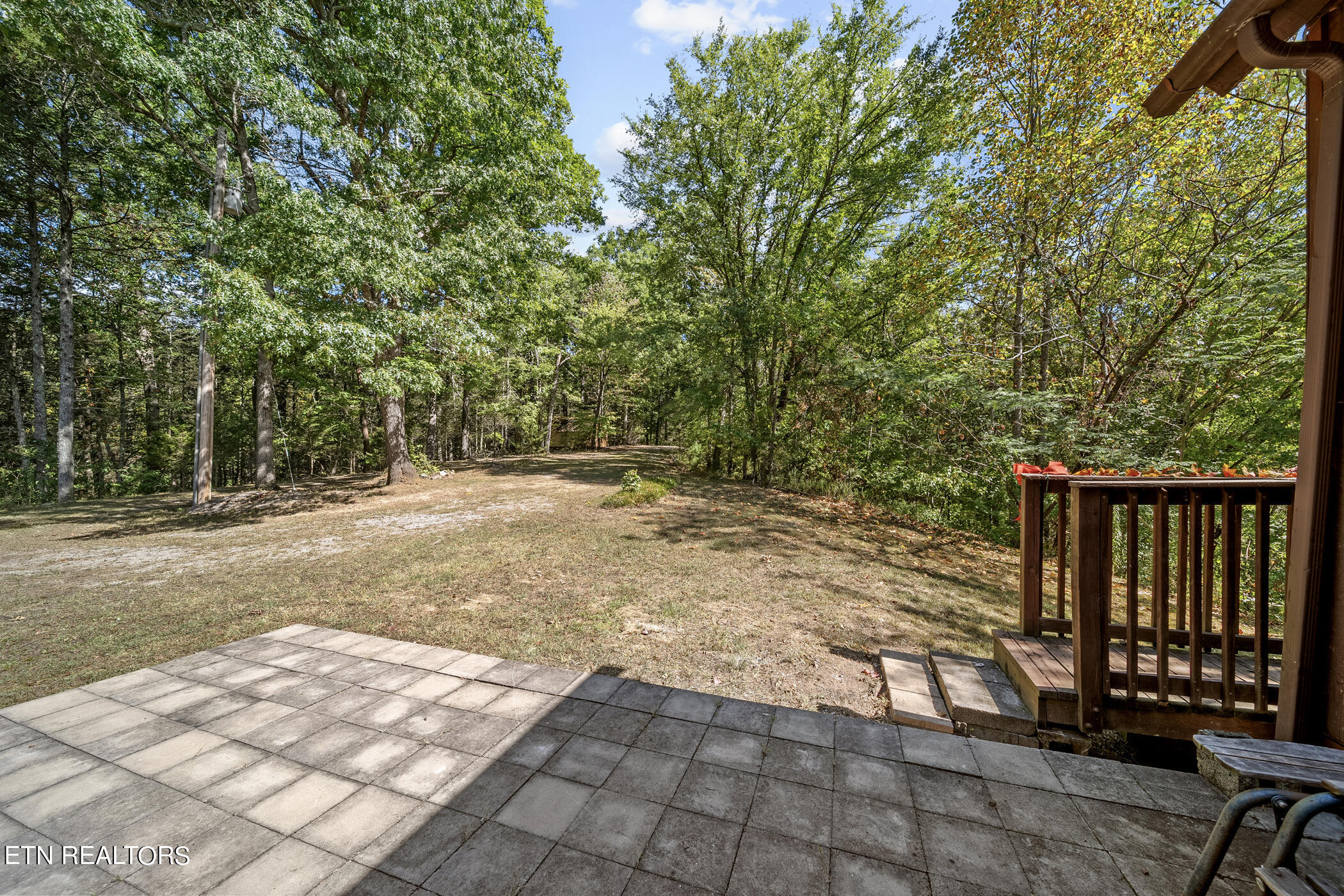 2840 Manker Way Property Photo 3