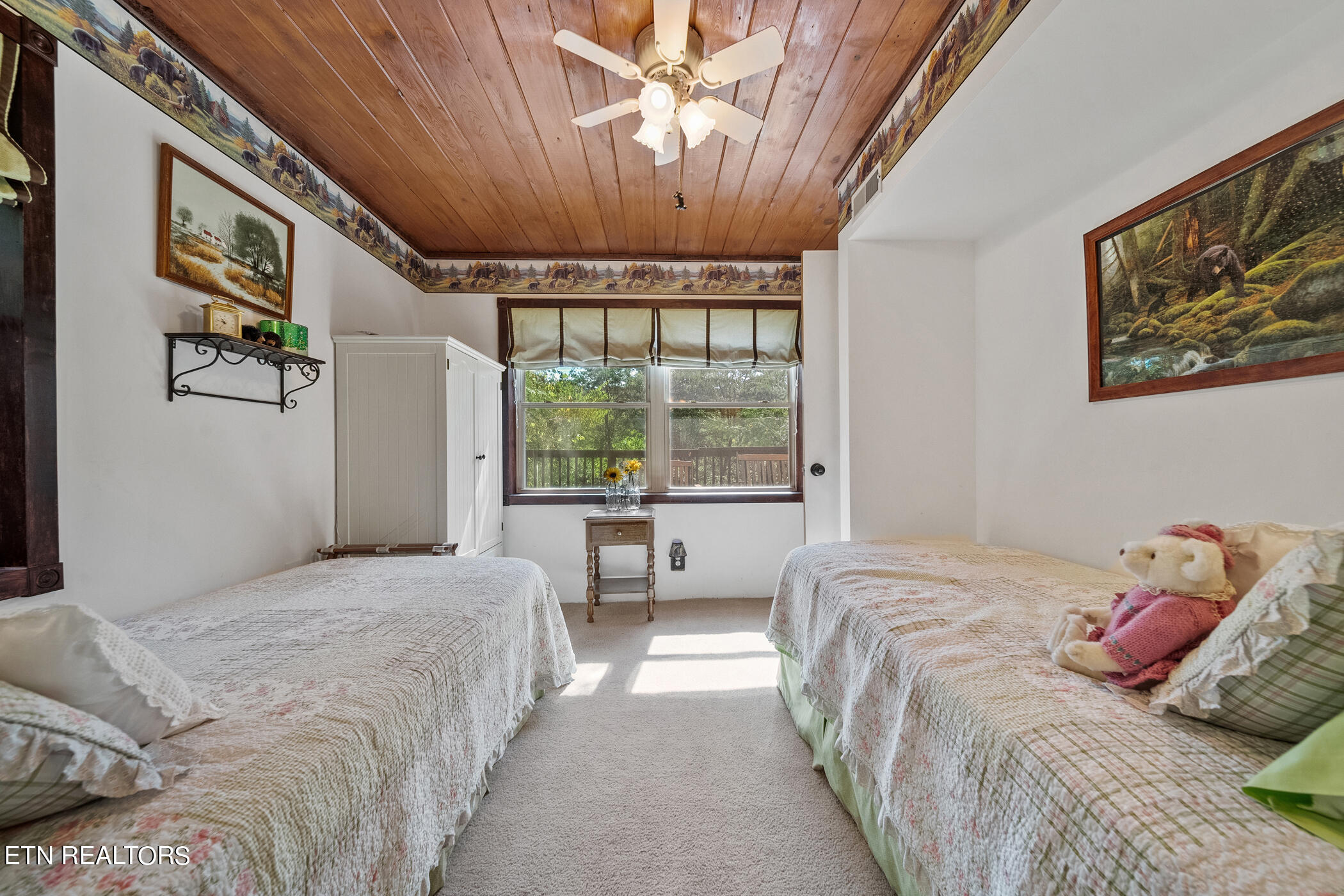 2840 Manker Way Property Photo 18