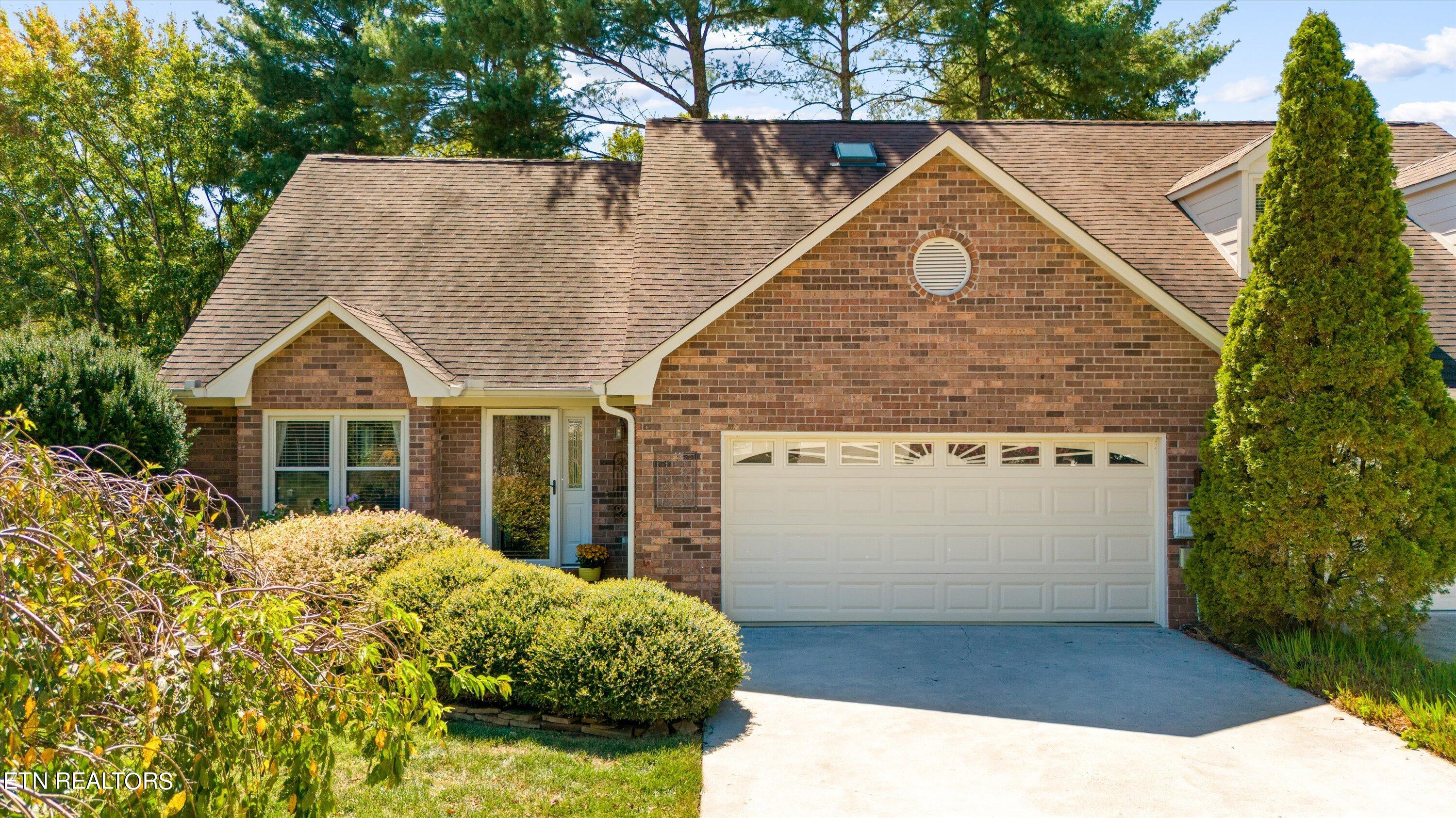 715 Landing Lane Property Photo 1