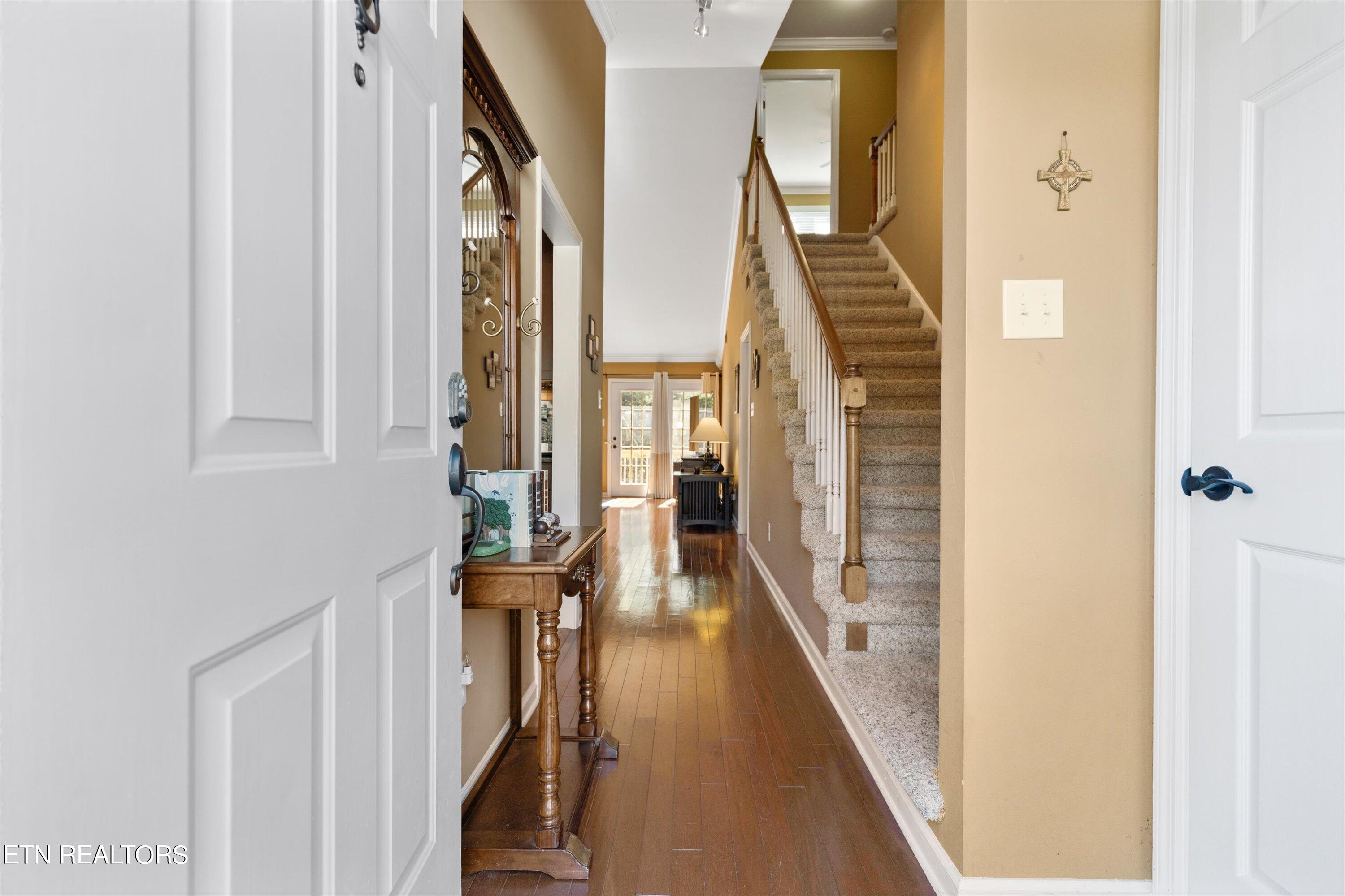 715 Landing Lane Property Photo 6