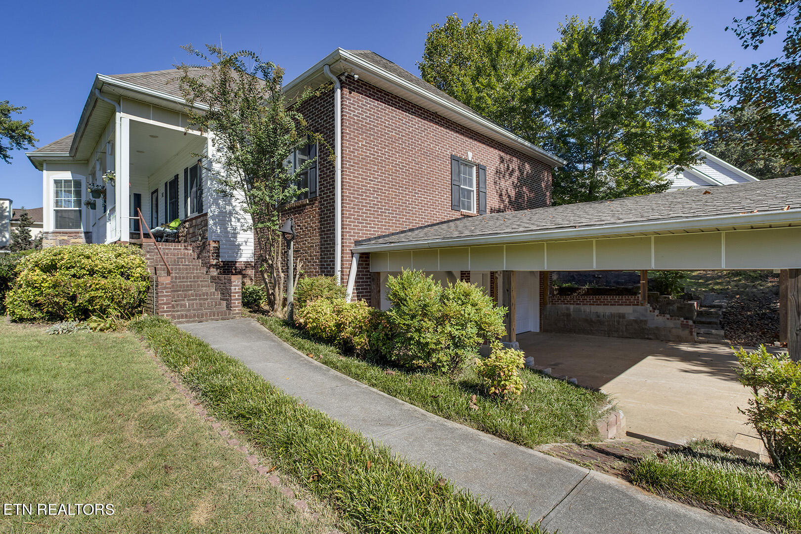 147 Tuhdegwa Way Property Photo 4