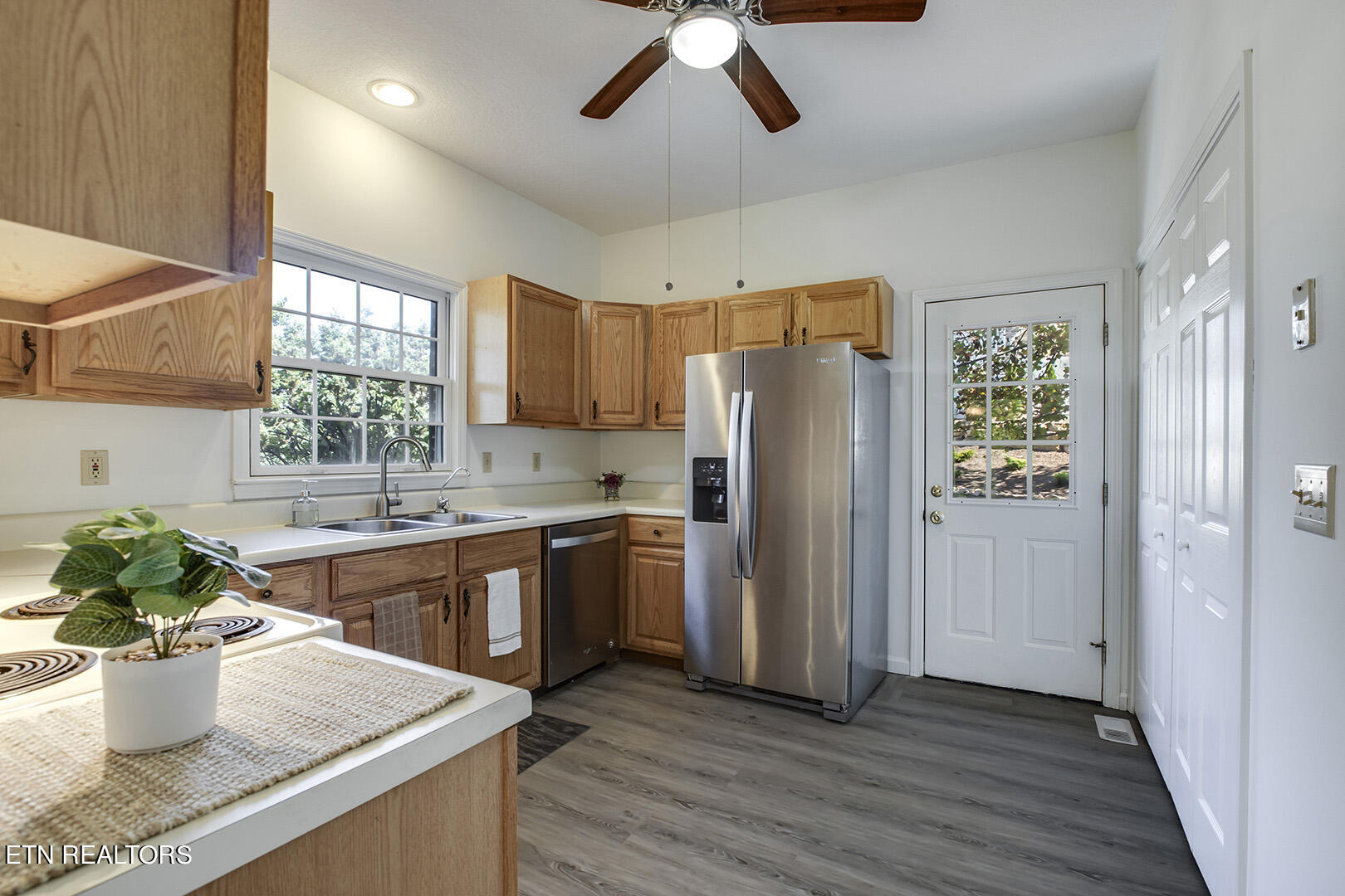147 Tuhdegwa Way Property Photo 18
