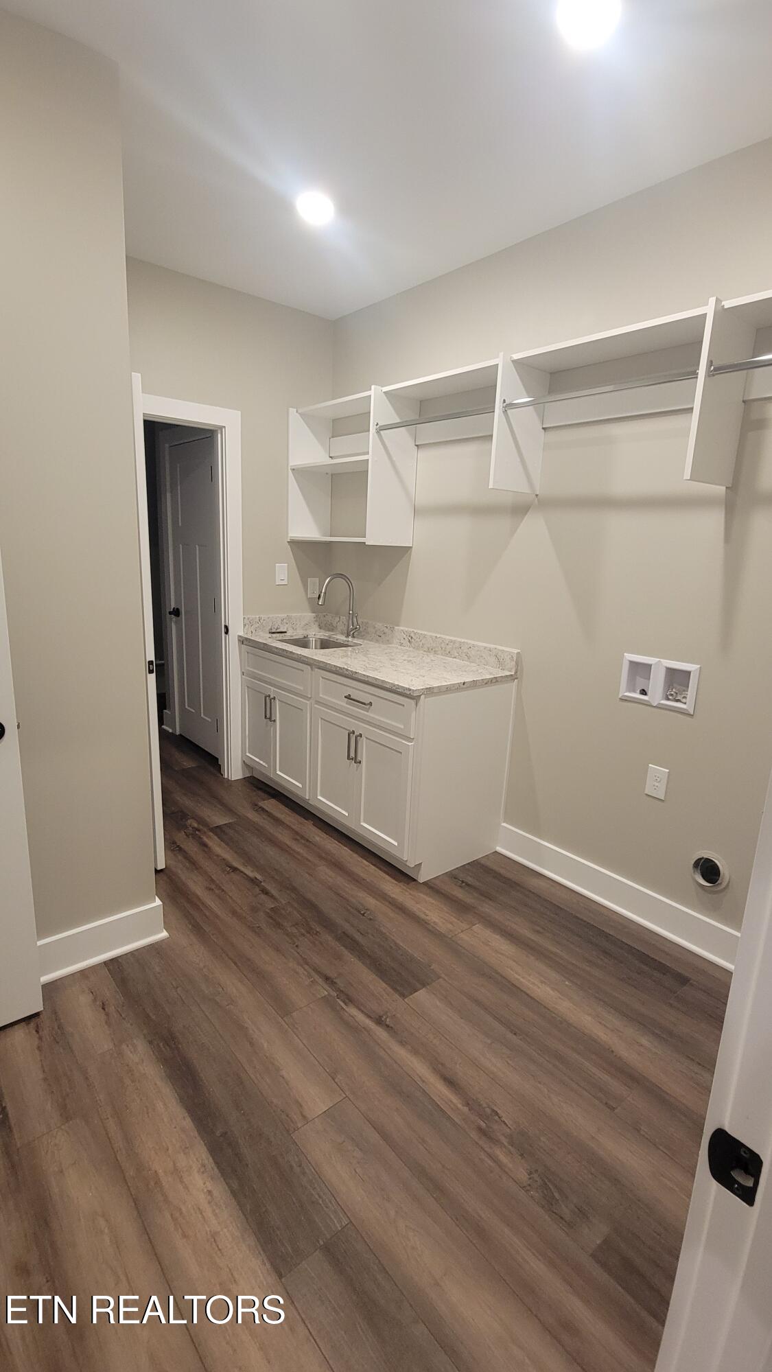 216 Chahyga Circle Property Photo 18