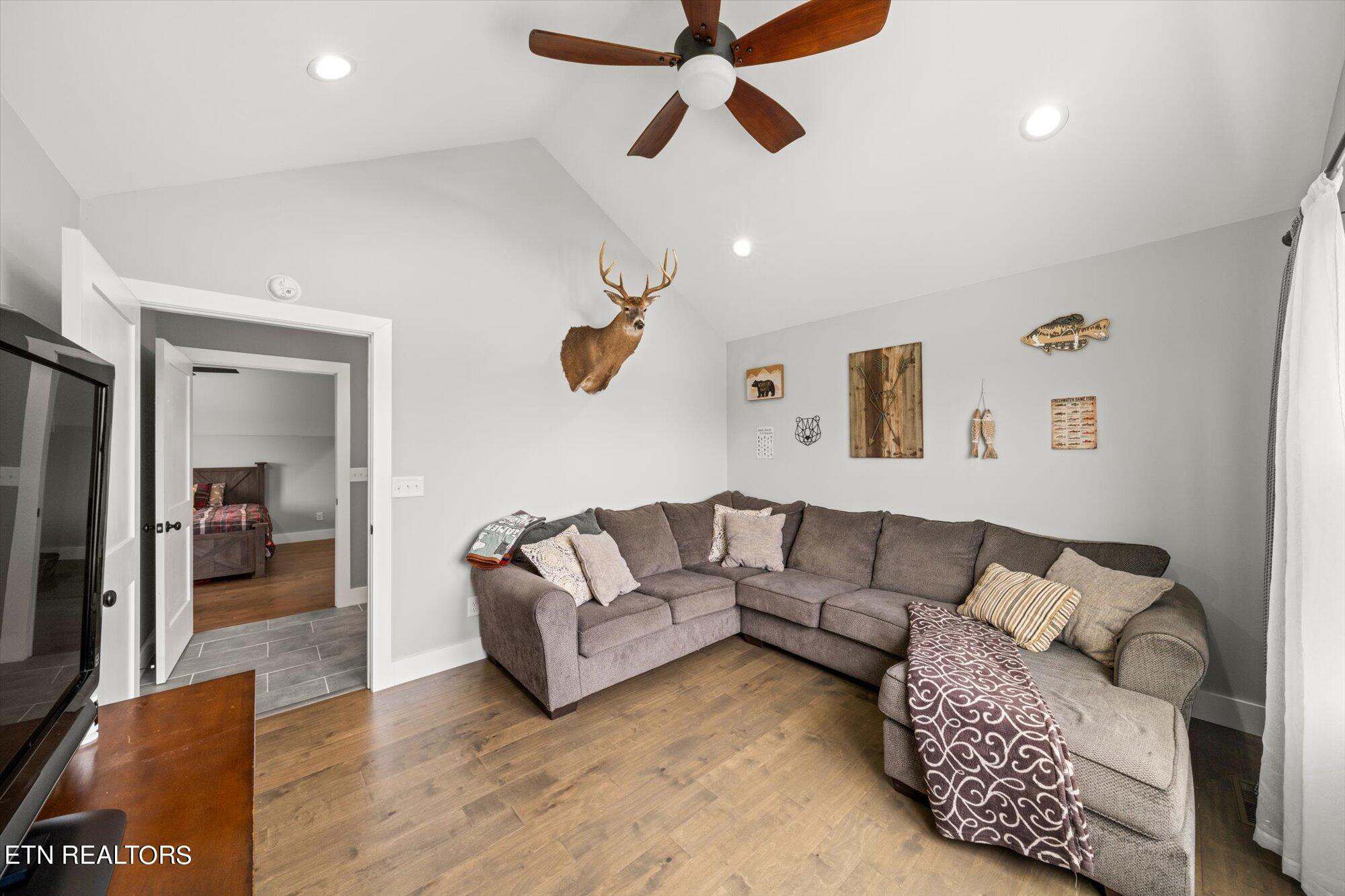 2371 Wild Pear Tr Property Photo 35