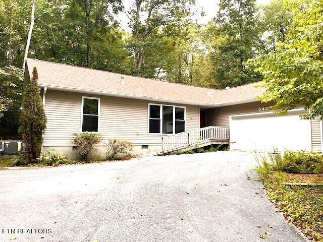 545 Yonside Drive Property Photo 1