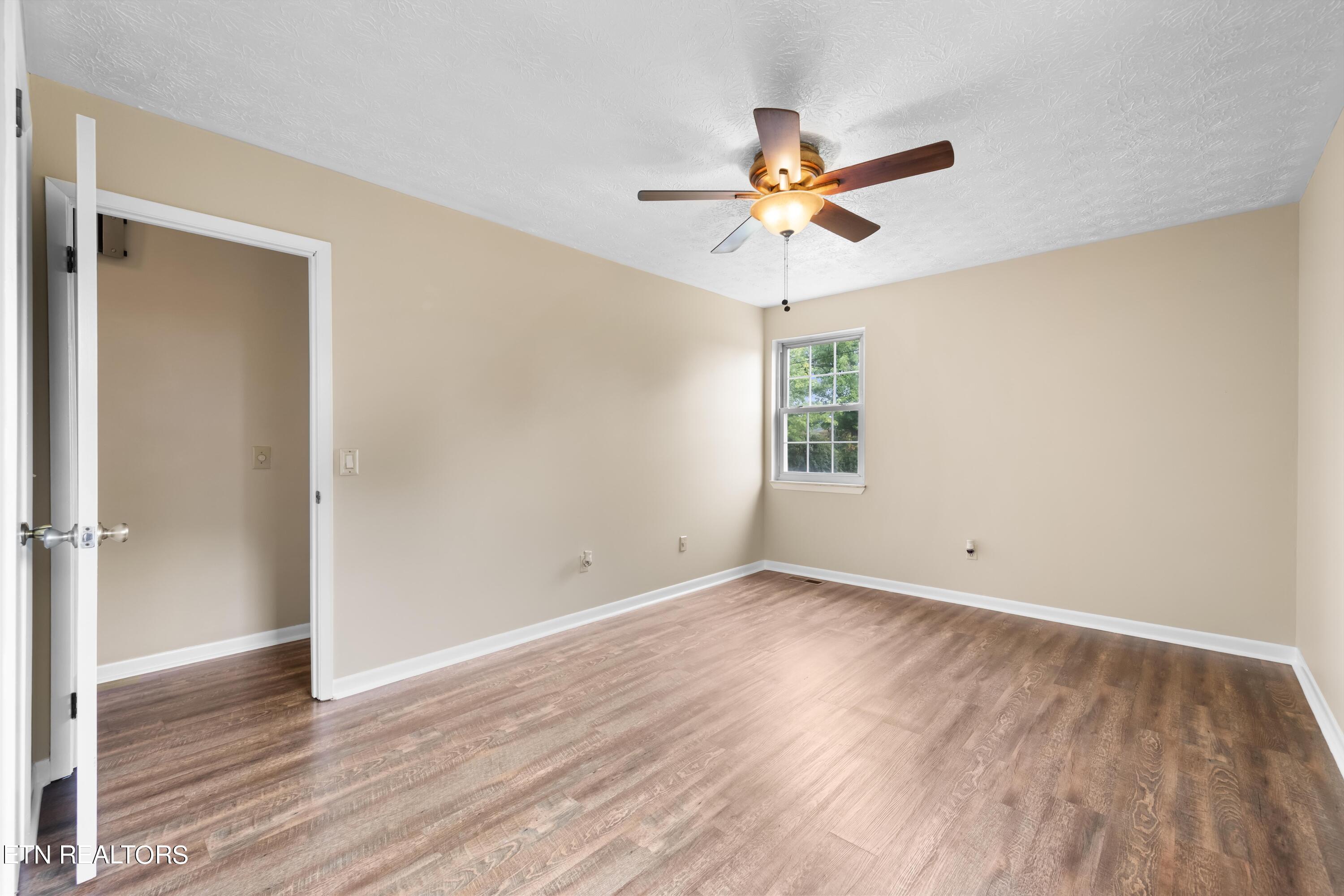320 Redbird Circle Property Photo 17