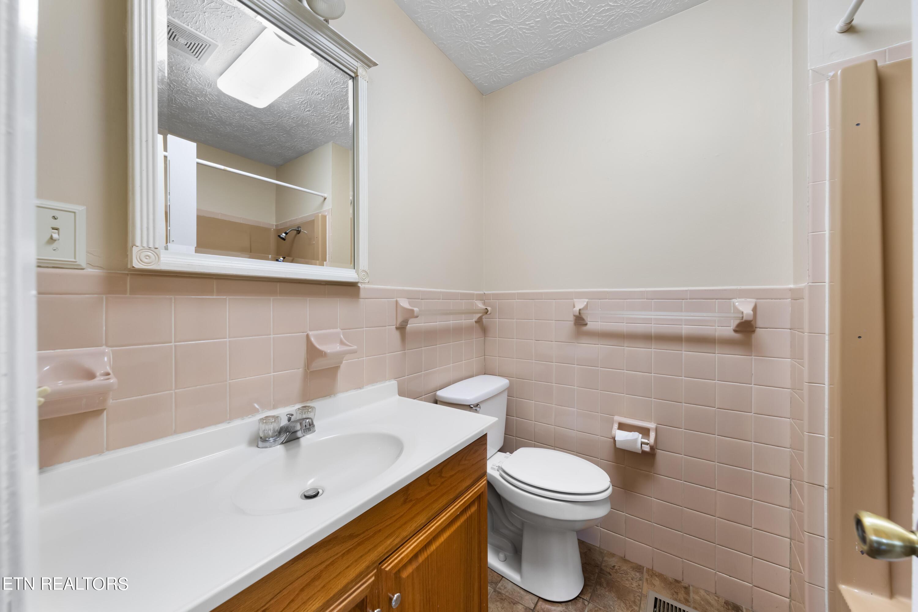 320 Redbird Circle Property Photo 18