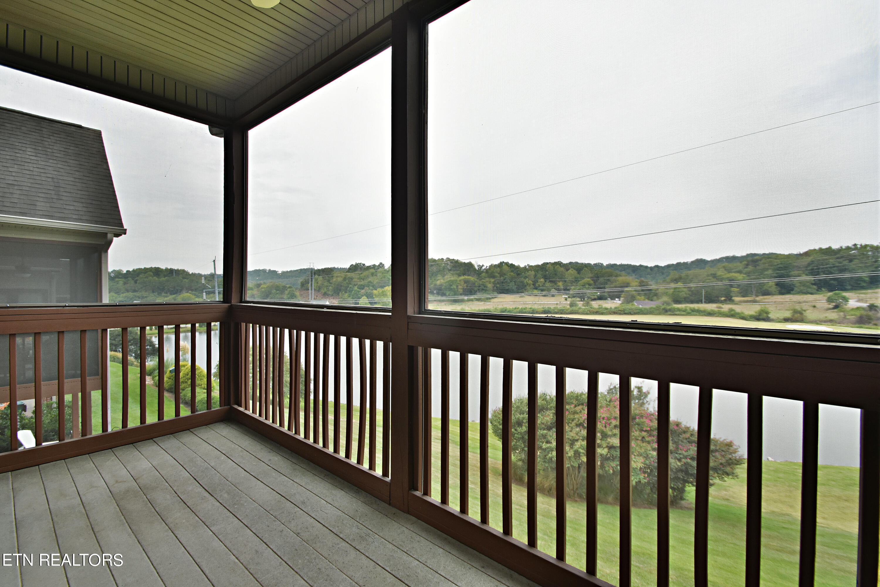 225 Waterford Circle Property Photo 23