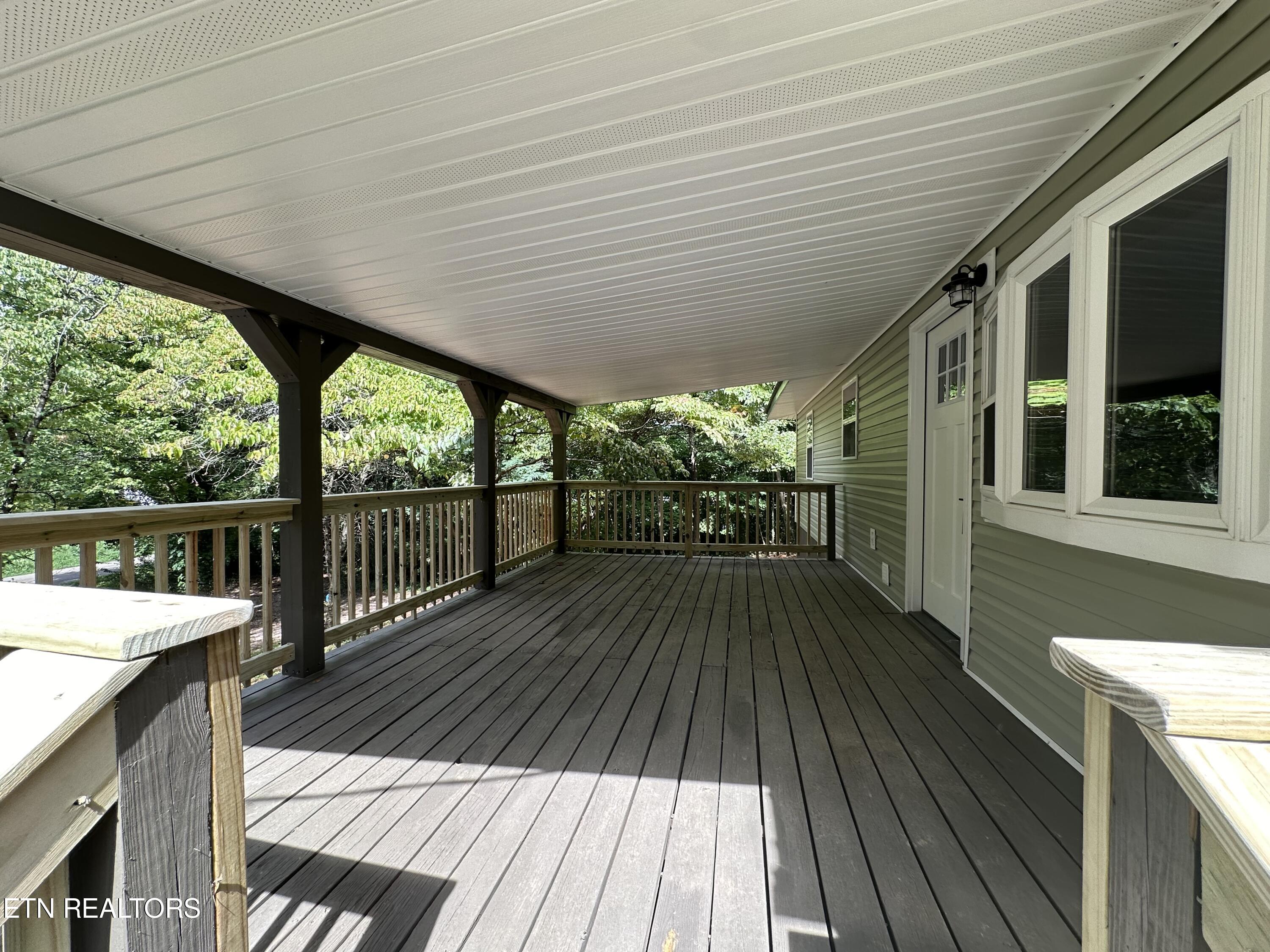 3708 Mcdonald Rd Property Photo 2