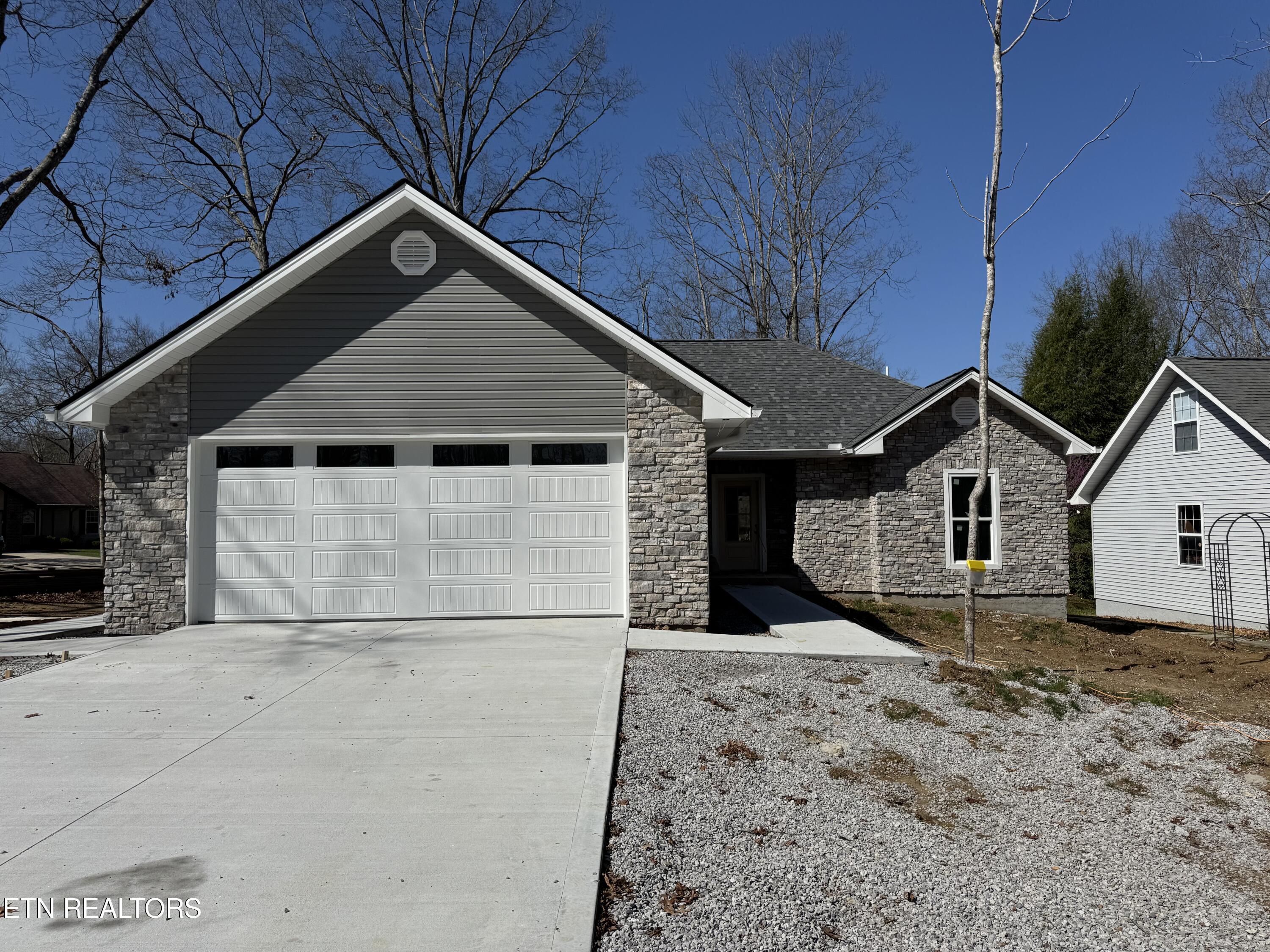 134 Glenwood Drive Property Photo 1