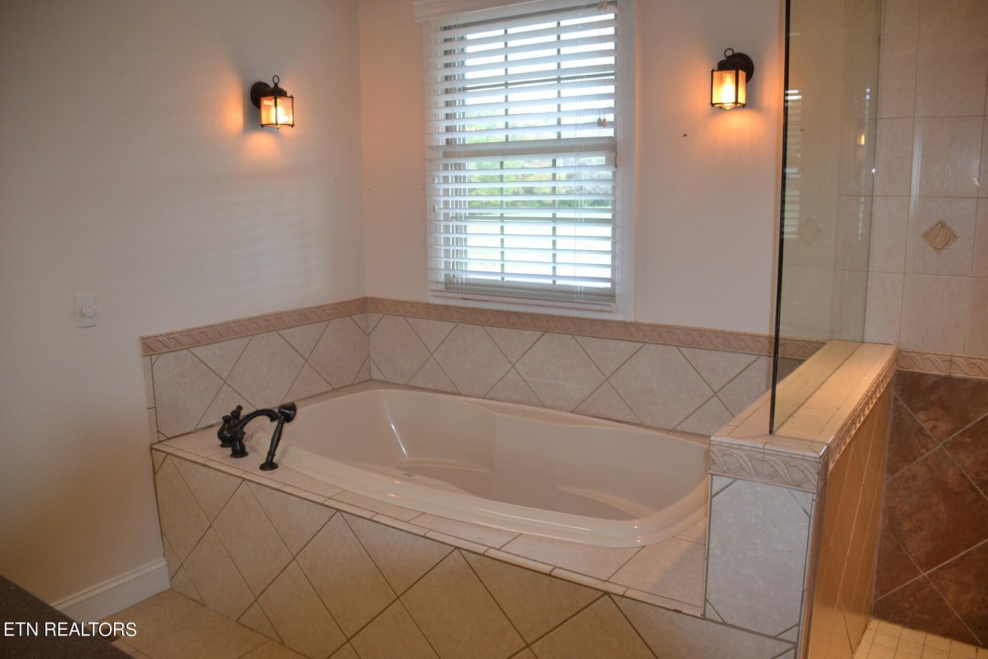238 Tate Rd Property Photo 22