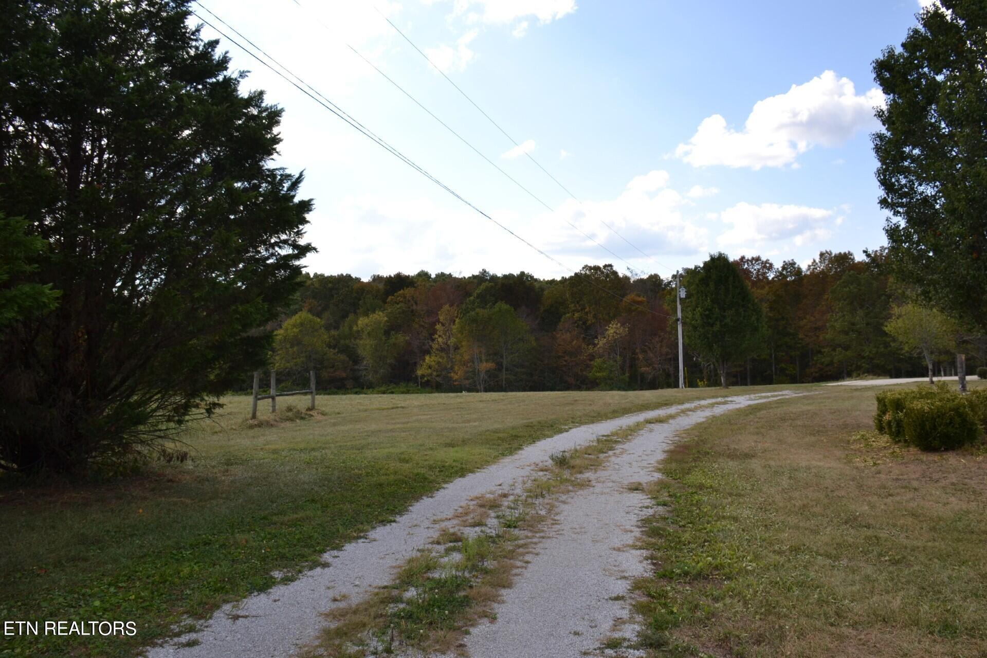 238 Tate Rd Property Photo 44