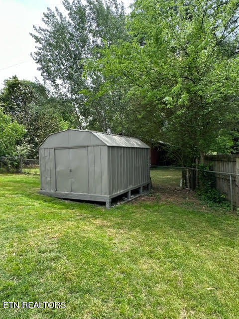 617 Ardmore Circle Property Photo 10