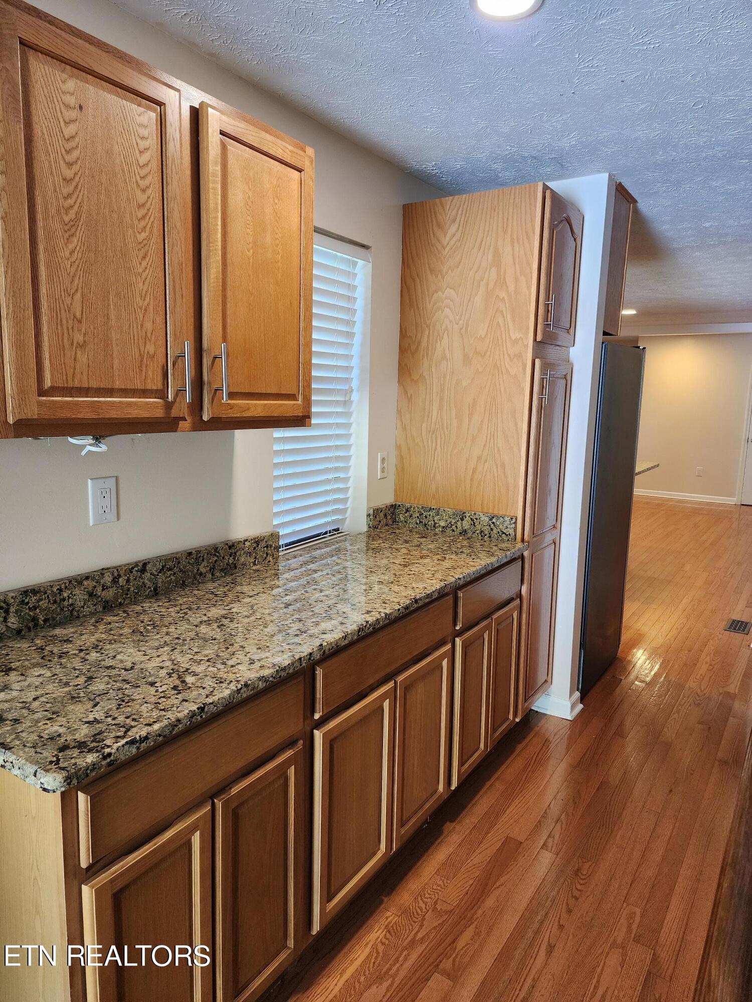 5725 Academy Drive Property Photo 5