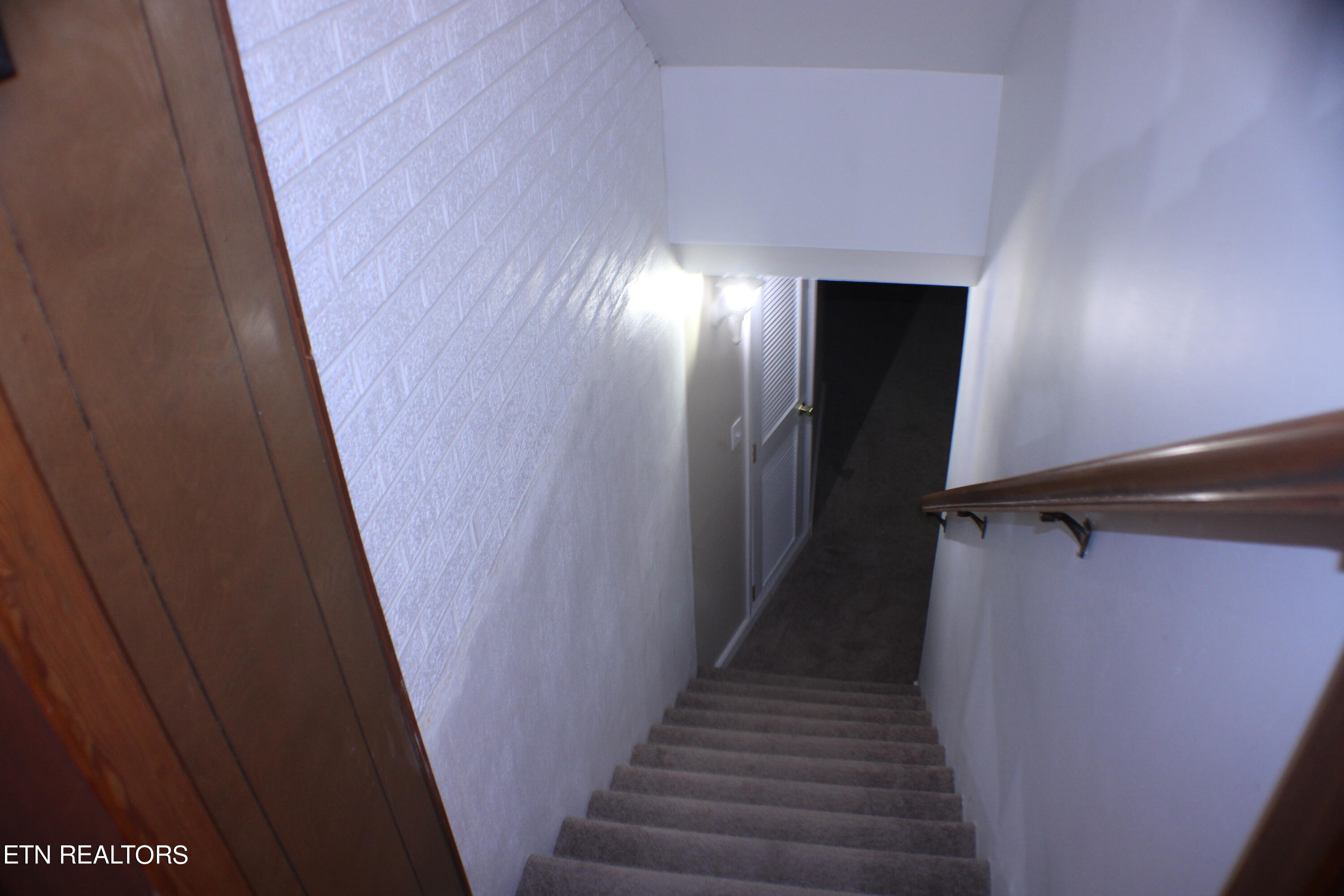 113 Hollywood Drive Property Photo 22
