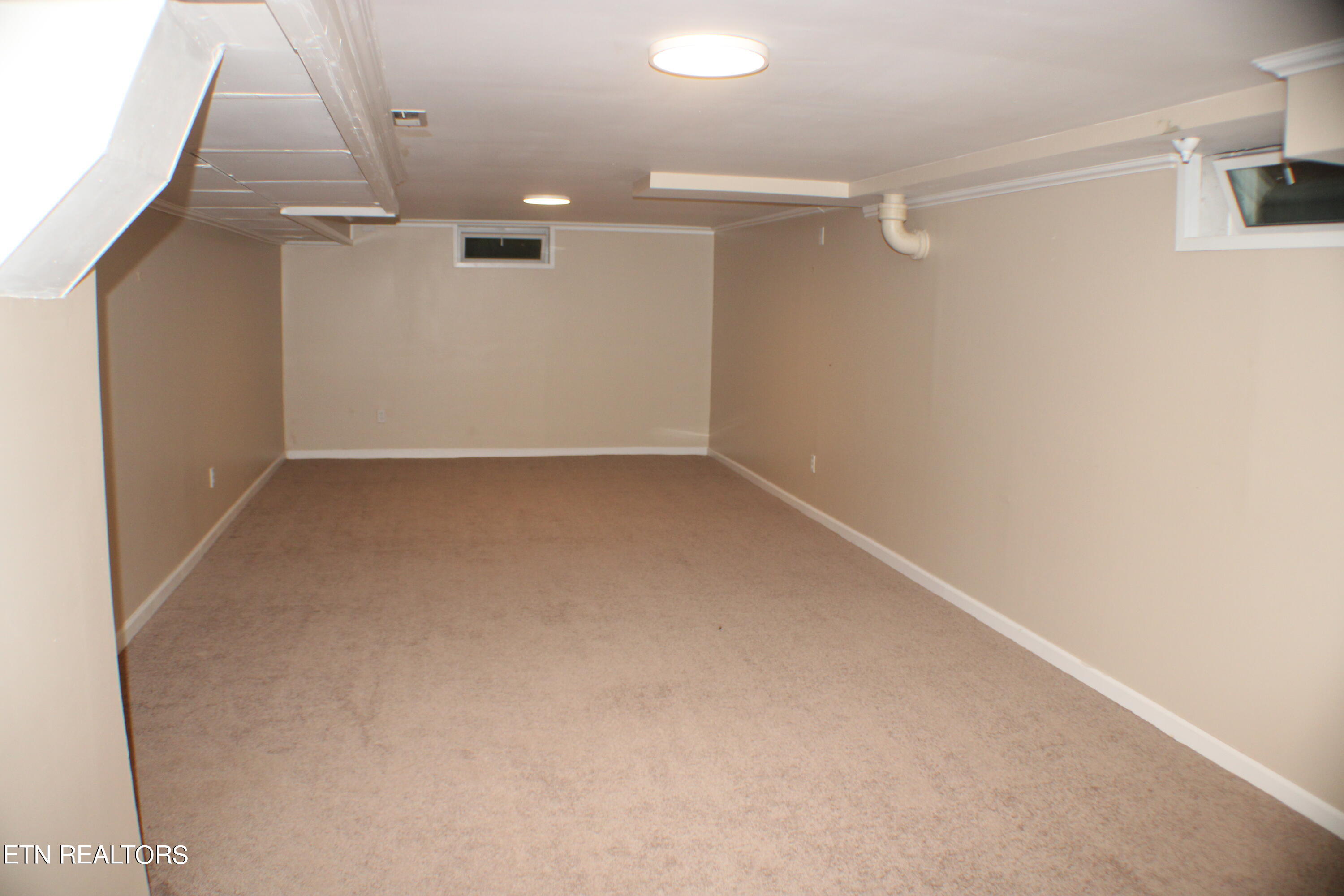 113 Hollywood Drive Property Photo 23