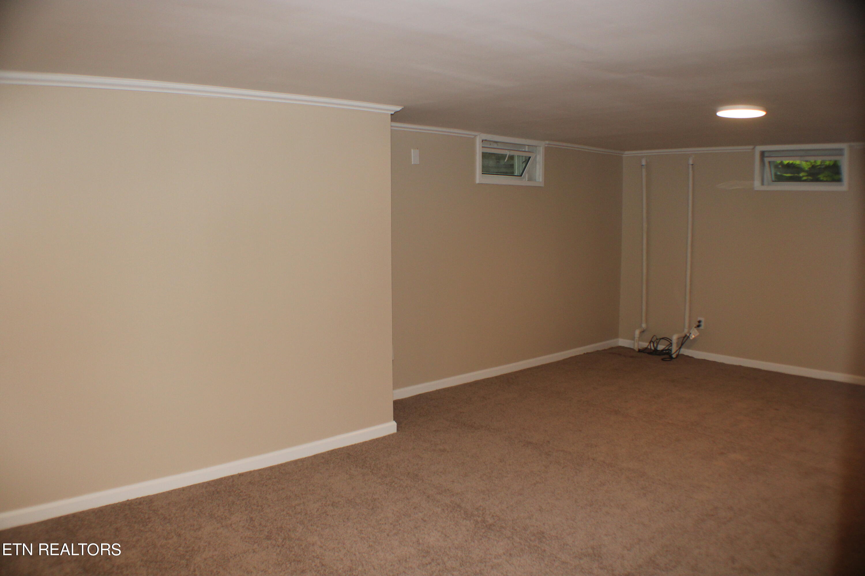 113 Hollywood Drive Property Photo 24