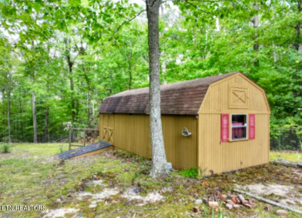 370 Brave Drive Property Photo 14