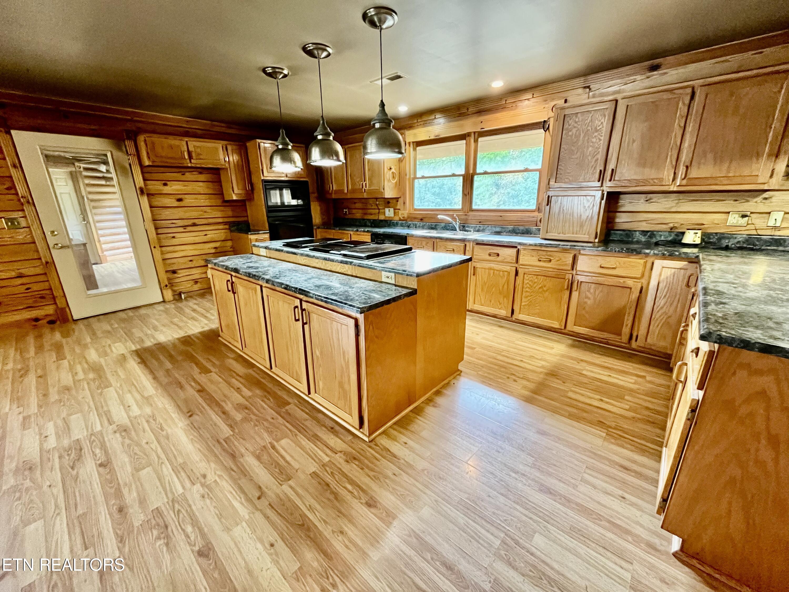 370 Brave Drive Property Photo 27