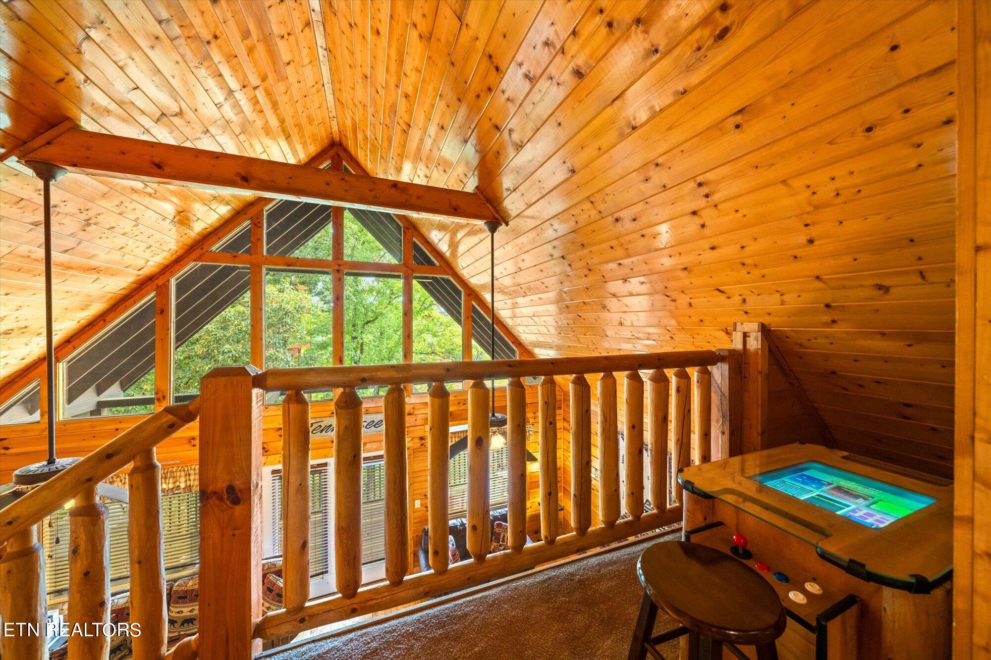 1544 Rainbow Ridge Way Property Photo 22