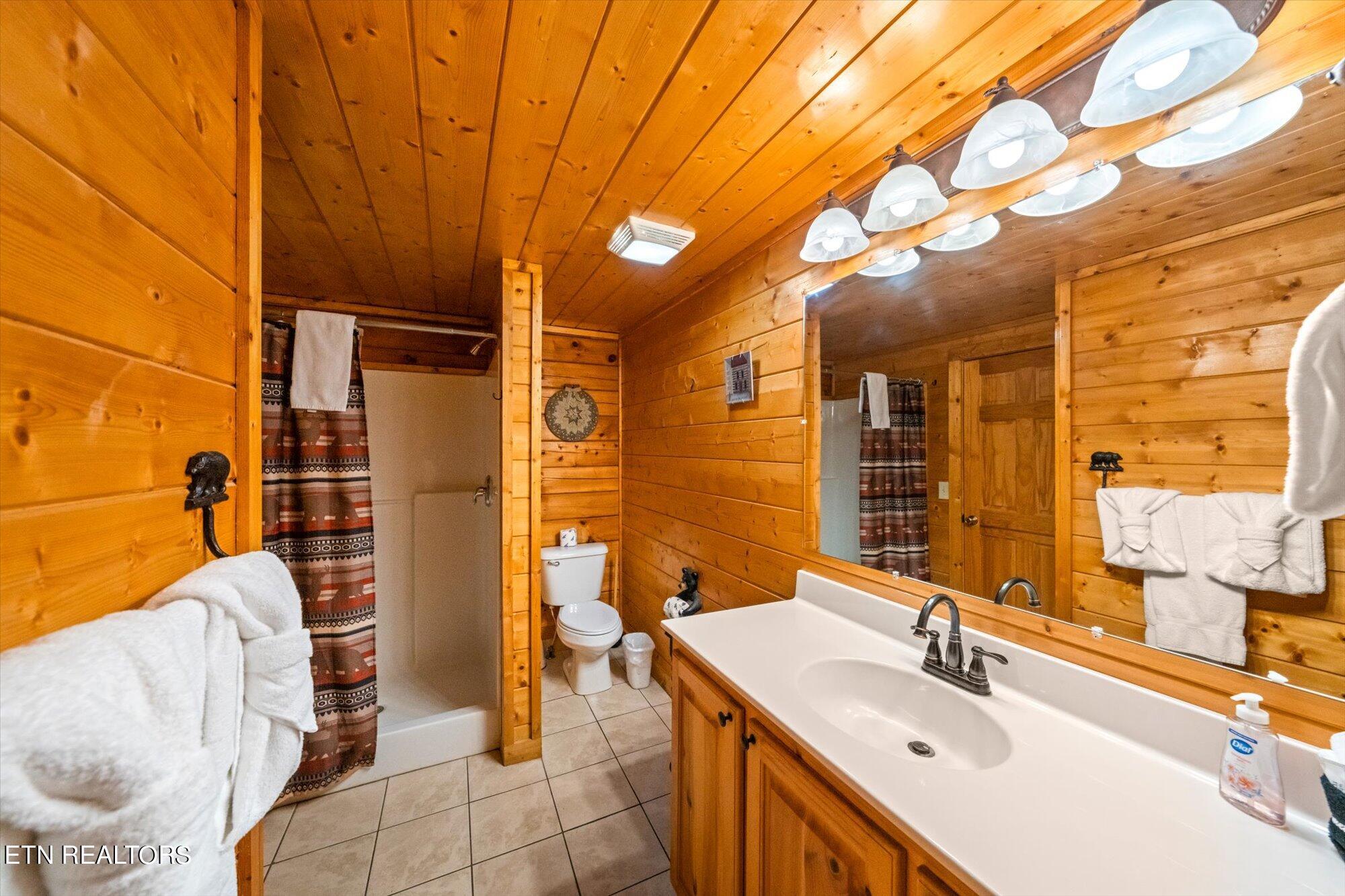 1544 Rainbow Ridge Way Property Photo 27