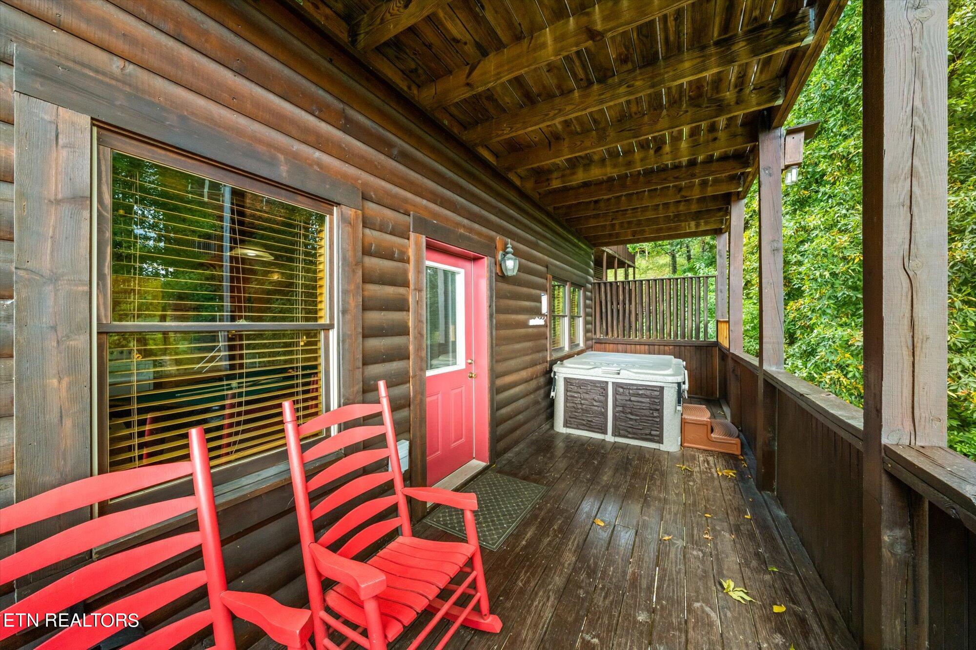 1544 Rainbow Ridge Way Property Photo 39