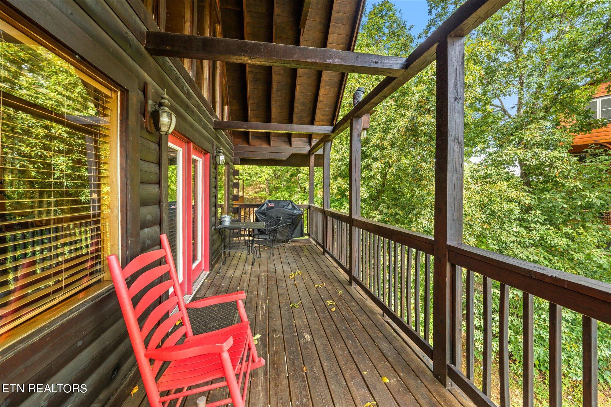 1544 Rainbow Ridge Way Property Photo 41