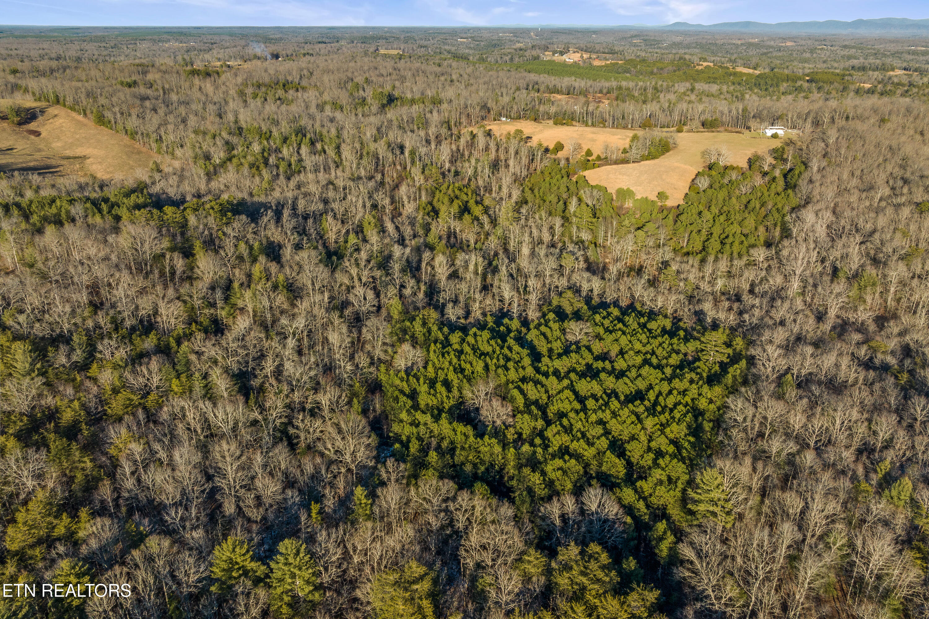 High Point Rd Property Photo 15