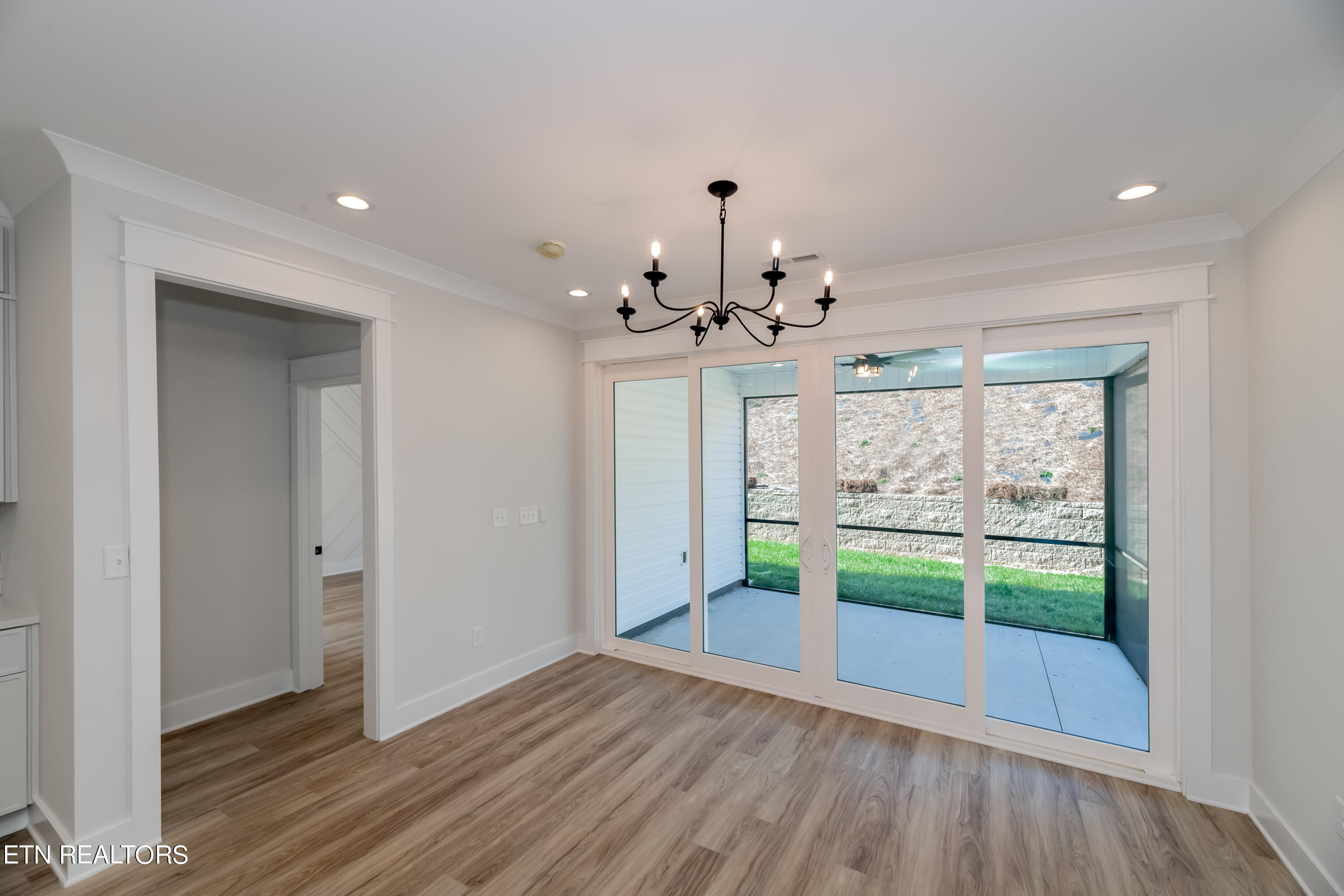 111 Oonoga Way Property Photo 23