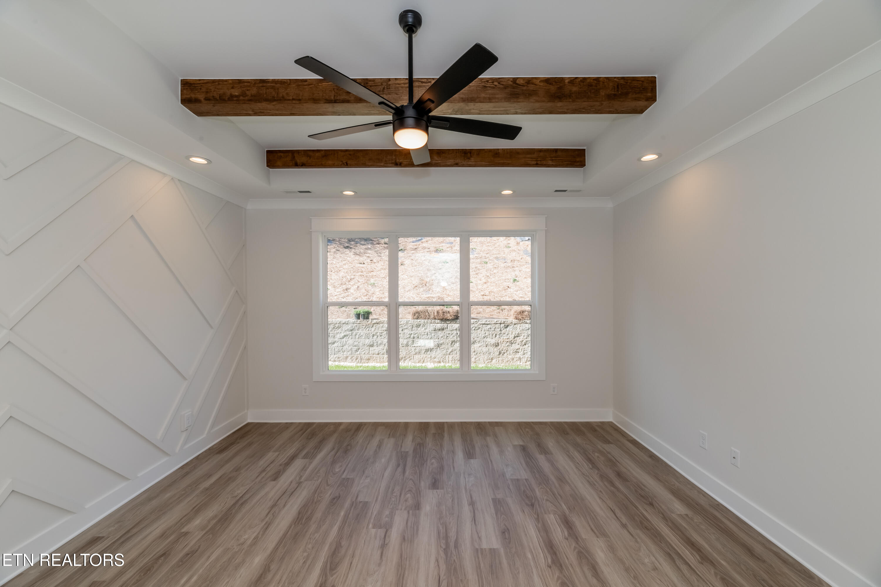 111 Oonoga Way Property Photo 30