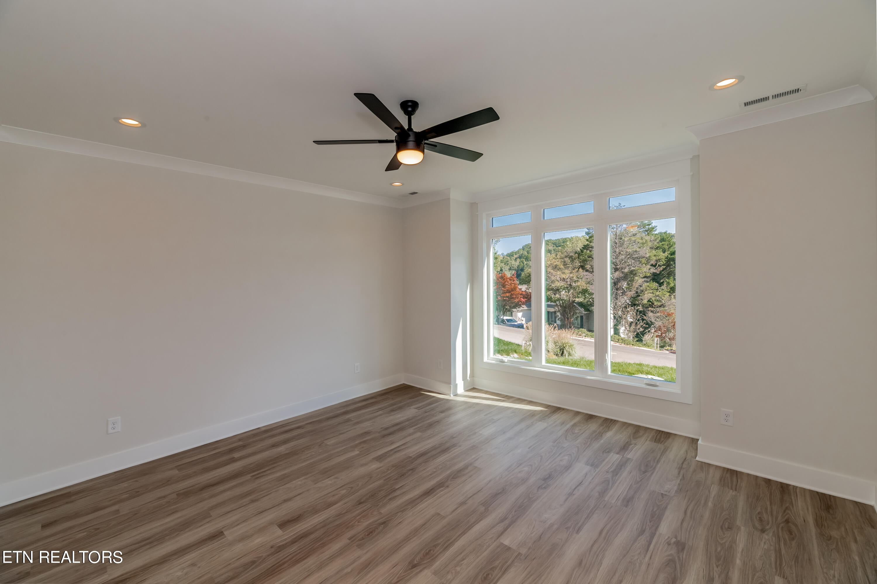 111 Oonoga Way Property Photo 45