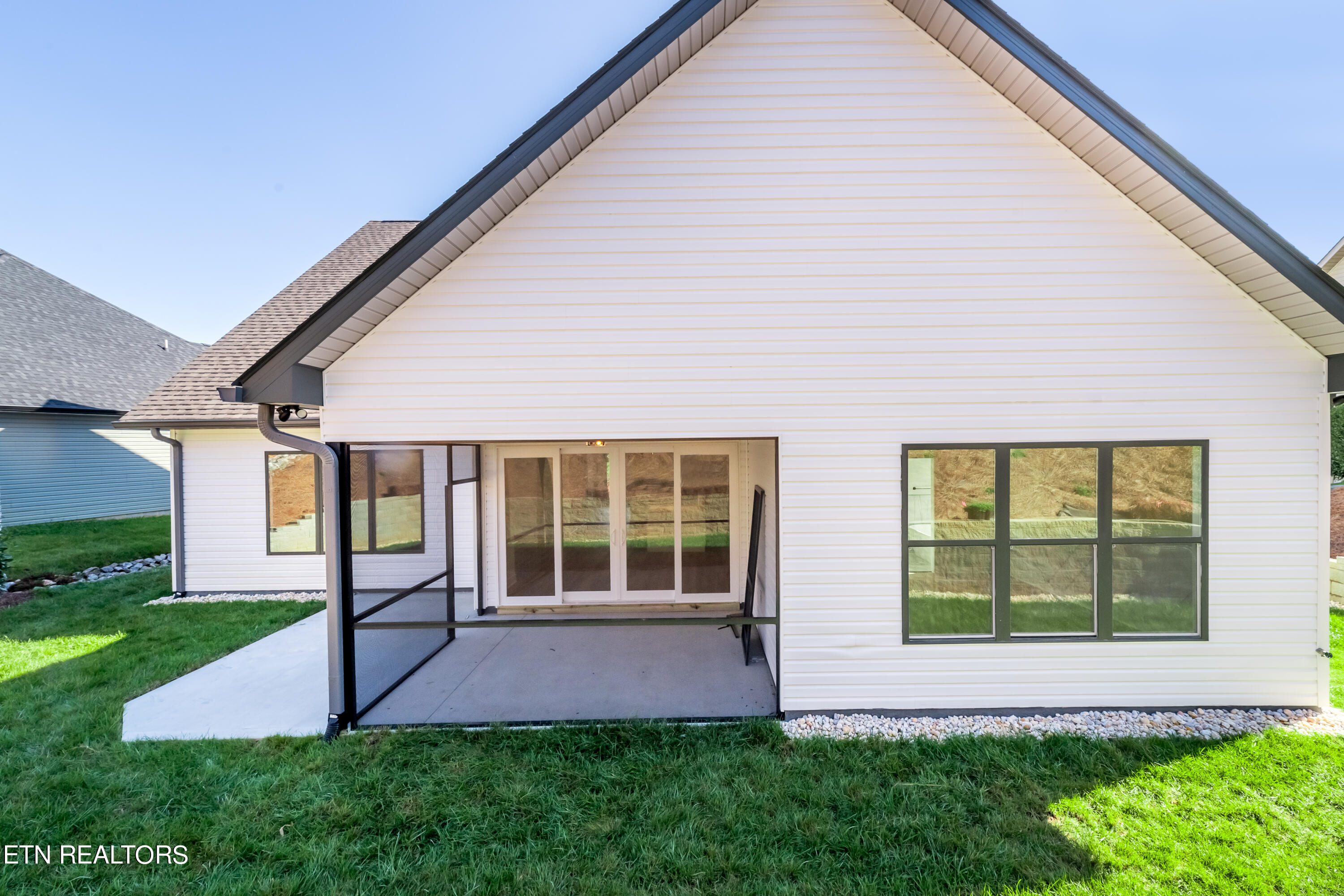 111 Oonoga Way Property Photo 58