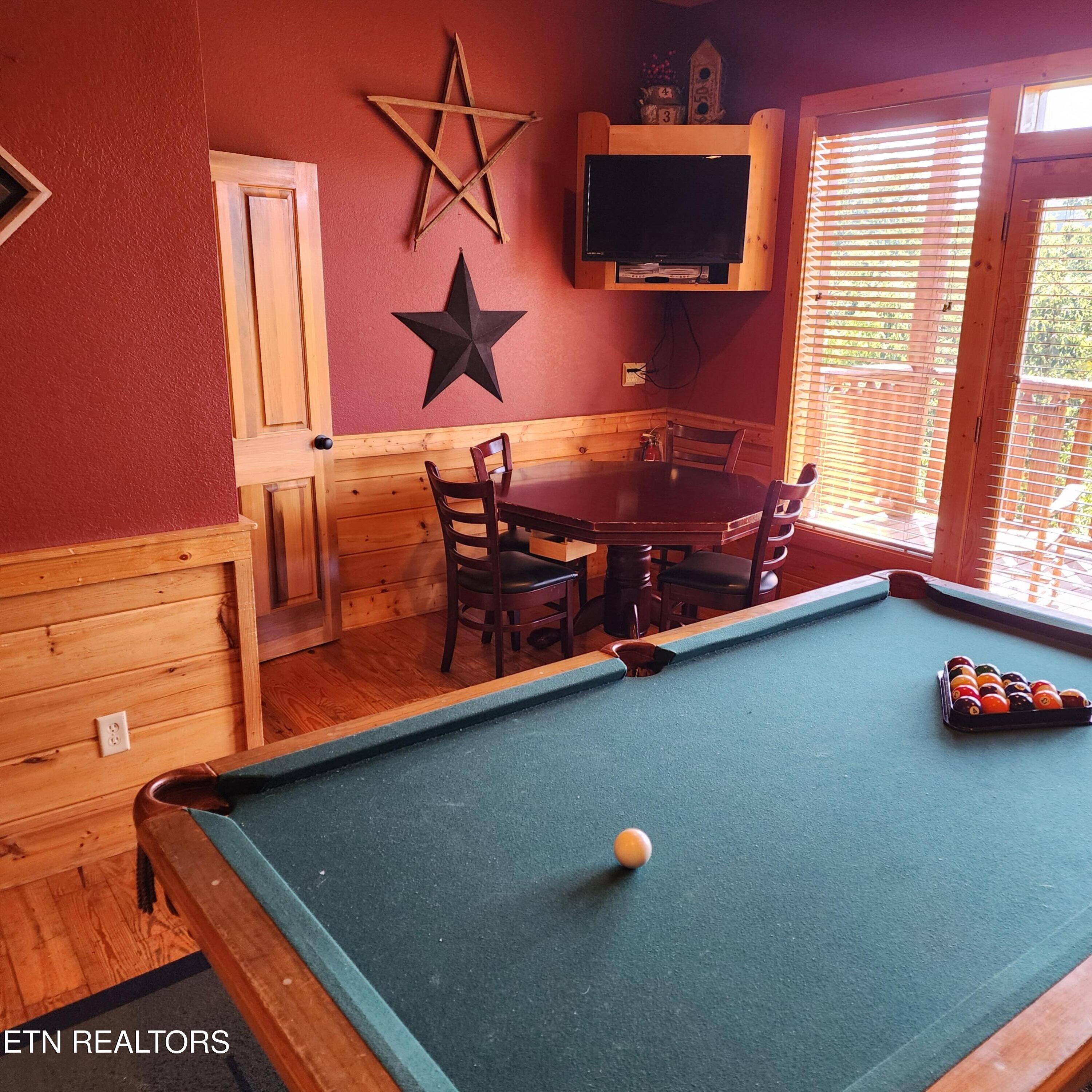912 Black Bear Cub Way Property Photo 19