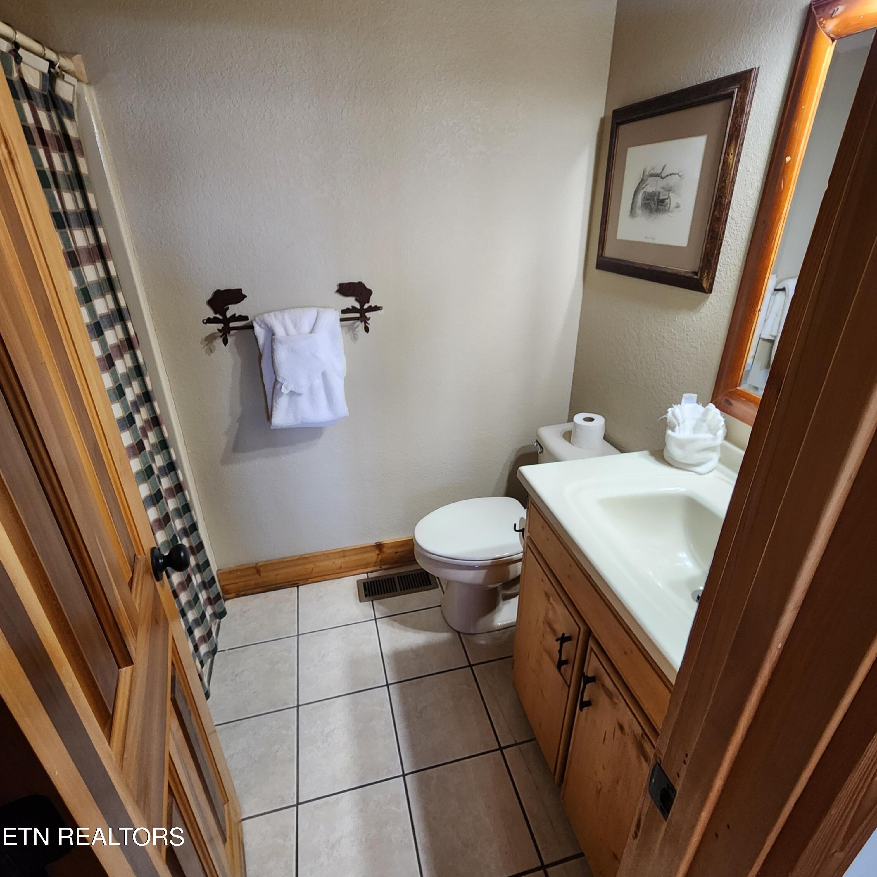 912 Black Bear Cub Way Property Photo 28