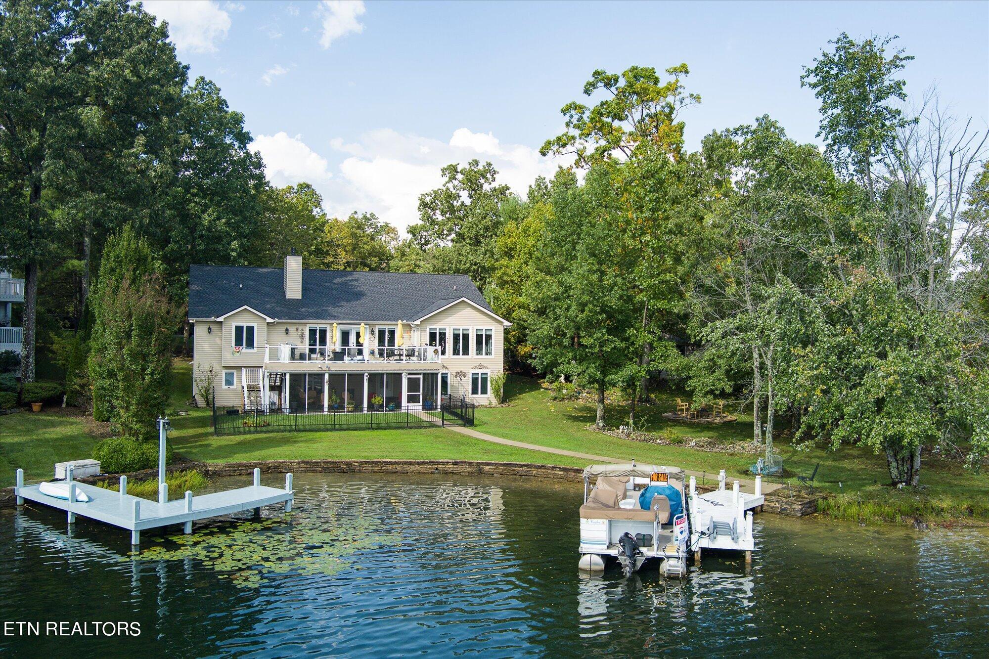 20 Victoria Way Property Photo 5