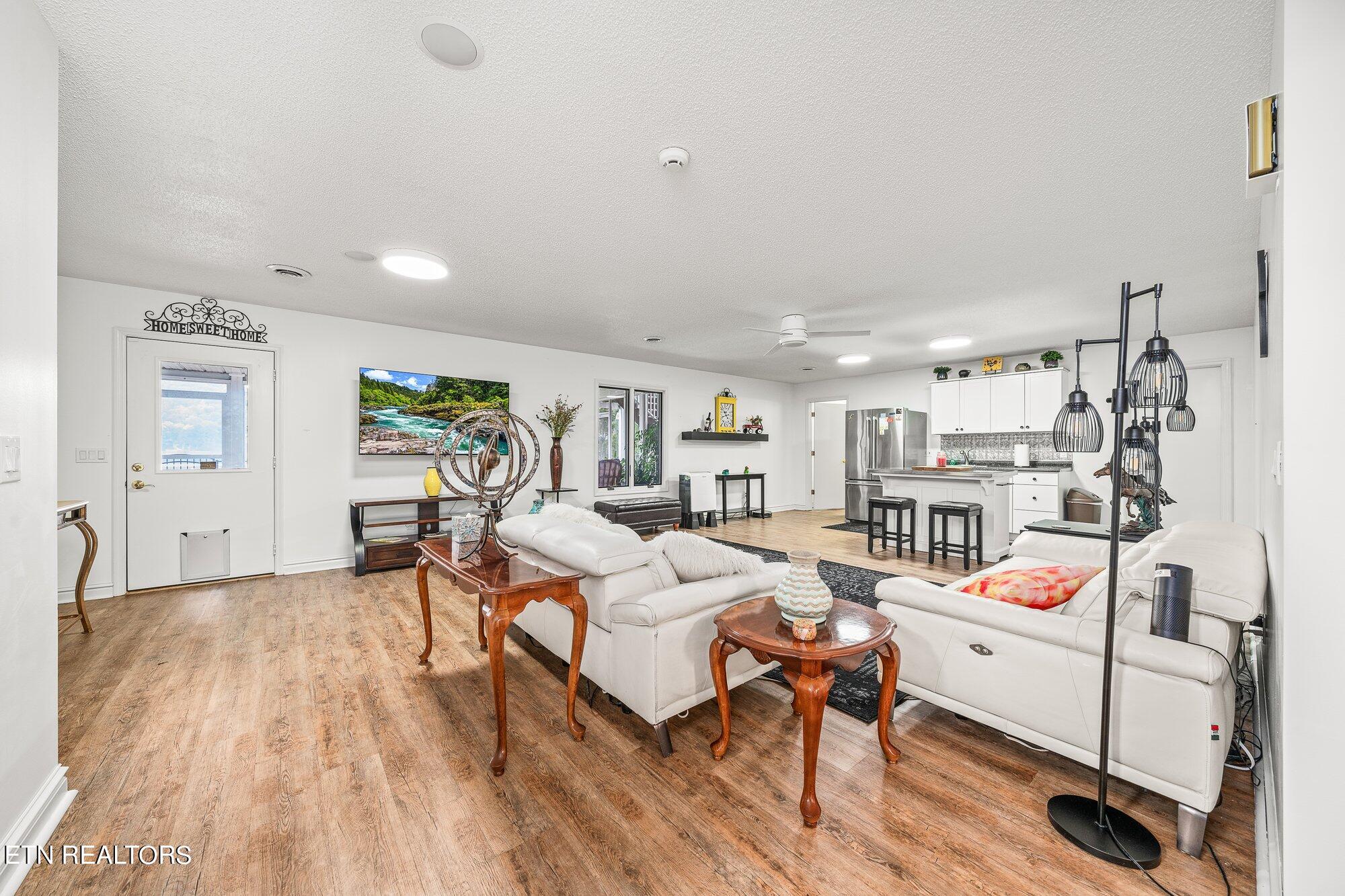 20 Victoria Way Property Photo 33