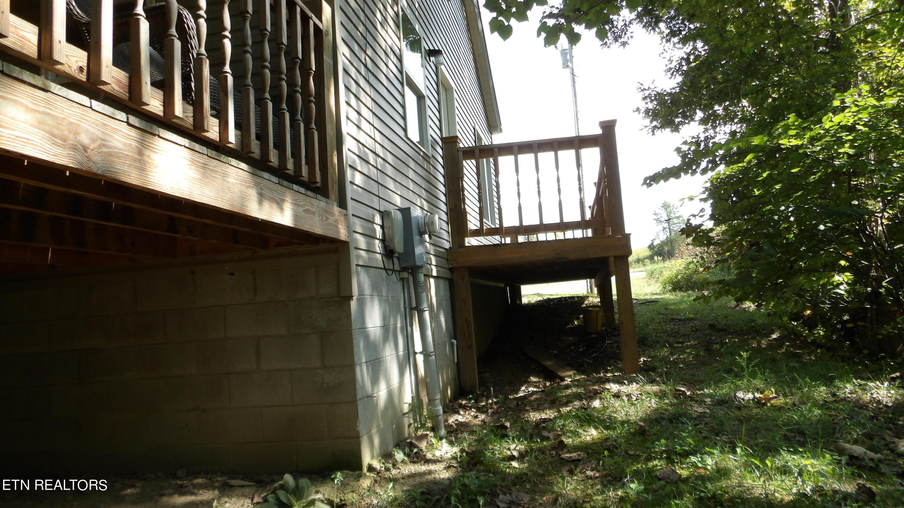 4179 Old Livingston Hwy Property Photo 5