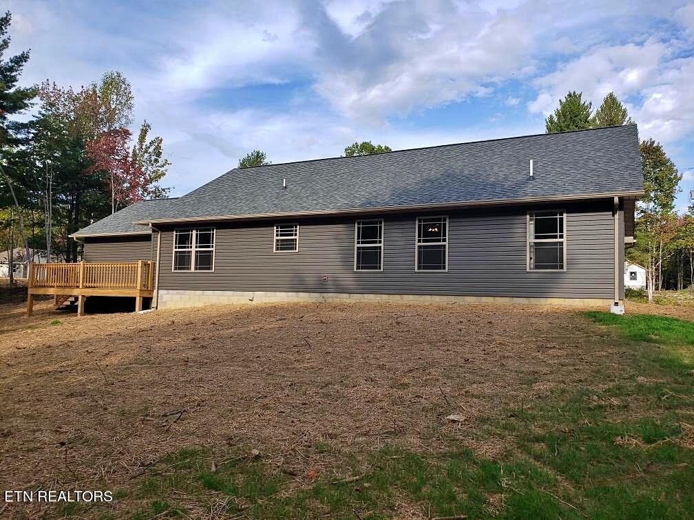 686 Taylon Lane Property Photo 28